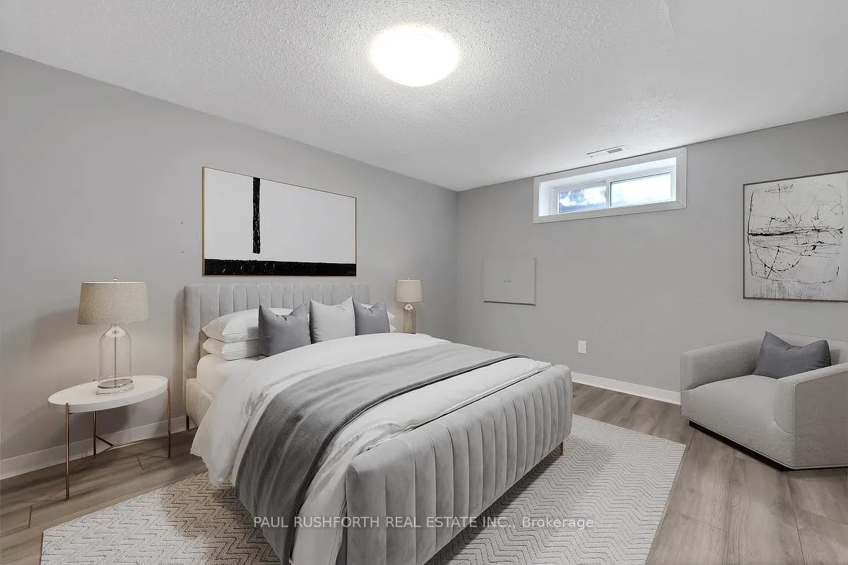Photo 33 of 1107 Meadowlands Drive, Ottawa, Carleton Square — HOMEH