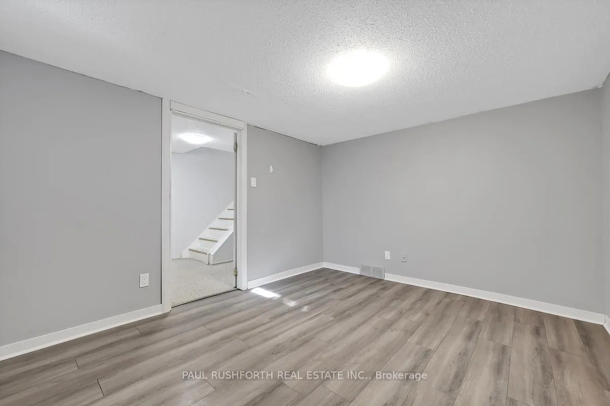 Photo 34 of 1107 Meadowlands Drive, Ottawa, Carleton Square — HOMEH