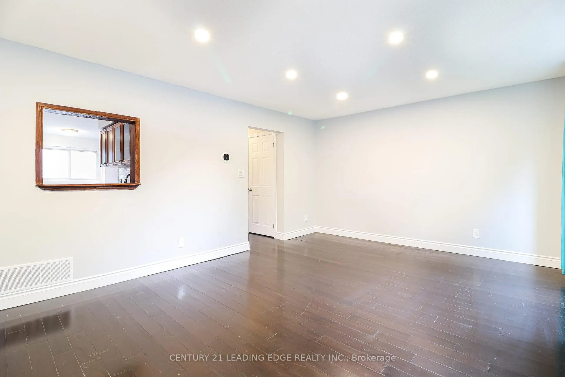 Photo 8 of Unit 2, 2 Carleton Place, Brampton, Bramalea West Industrial — HOMEH