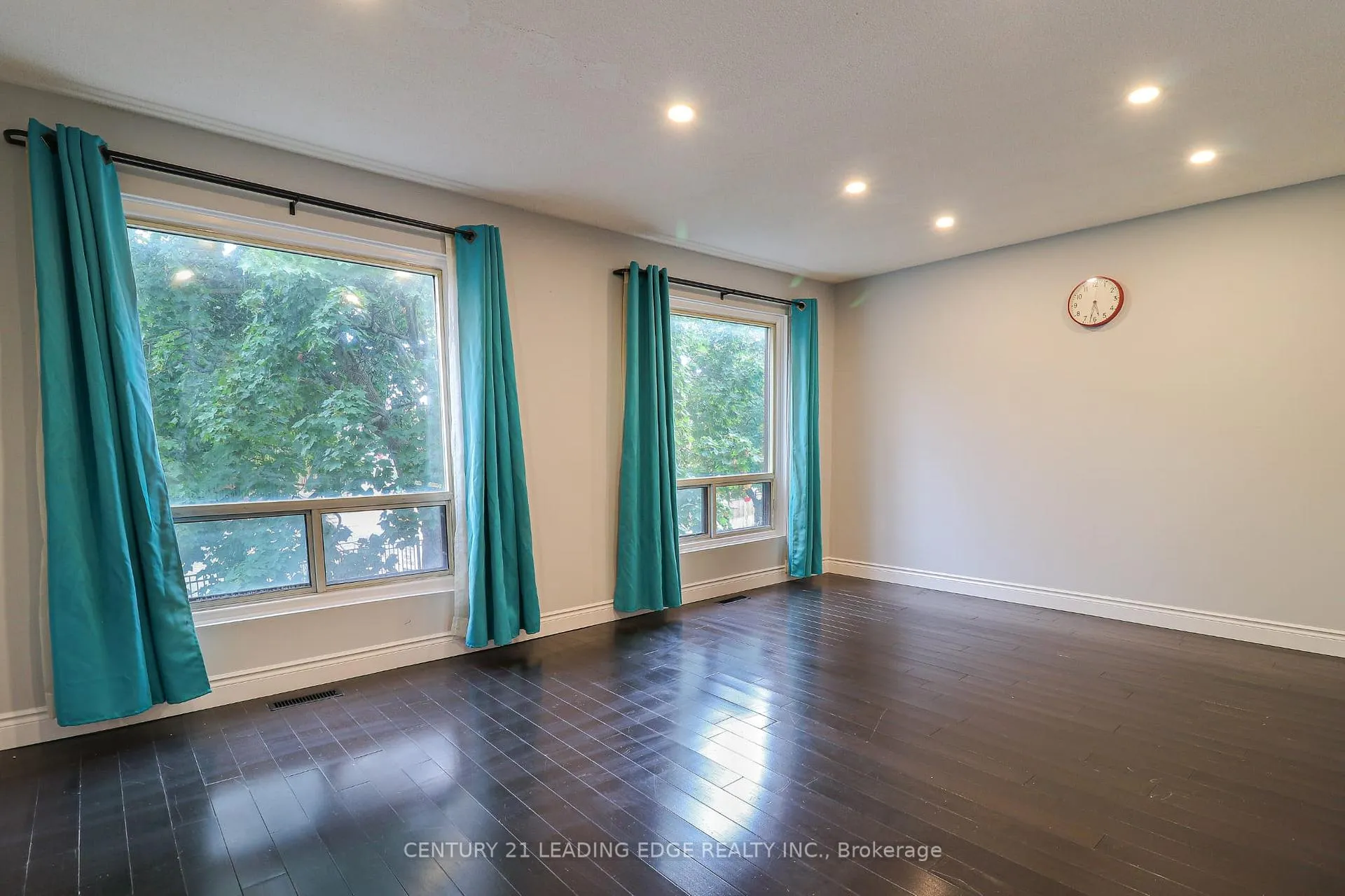 Photo 9 of Unit 2, 2 Carleton Place, Brampton, Bramalea West Industrial — HOMEH