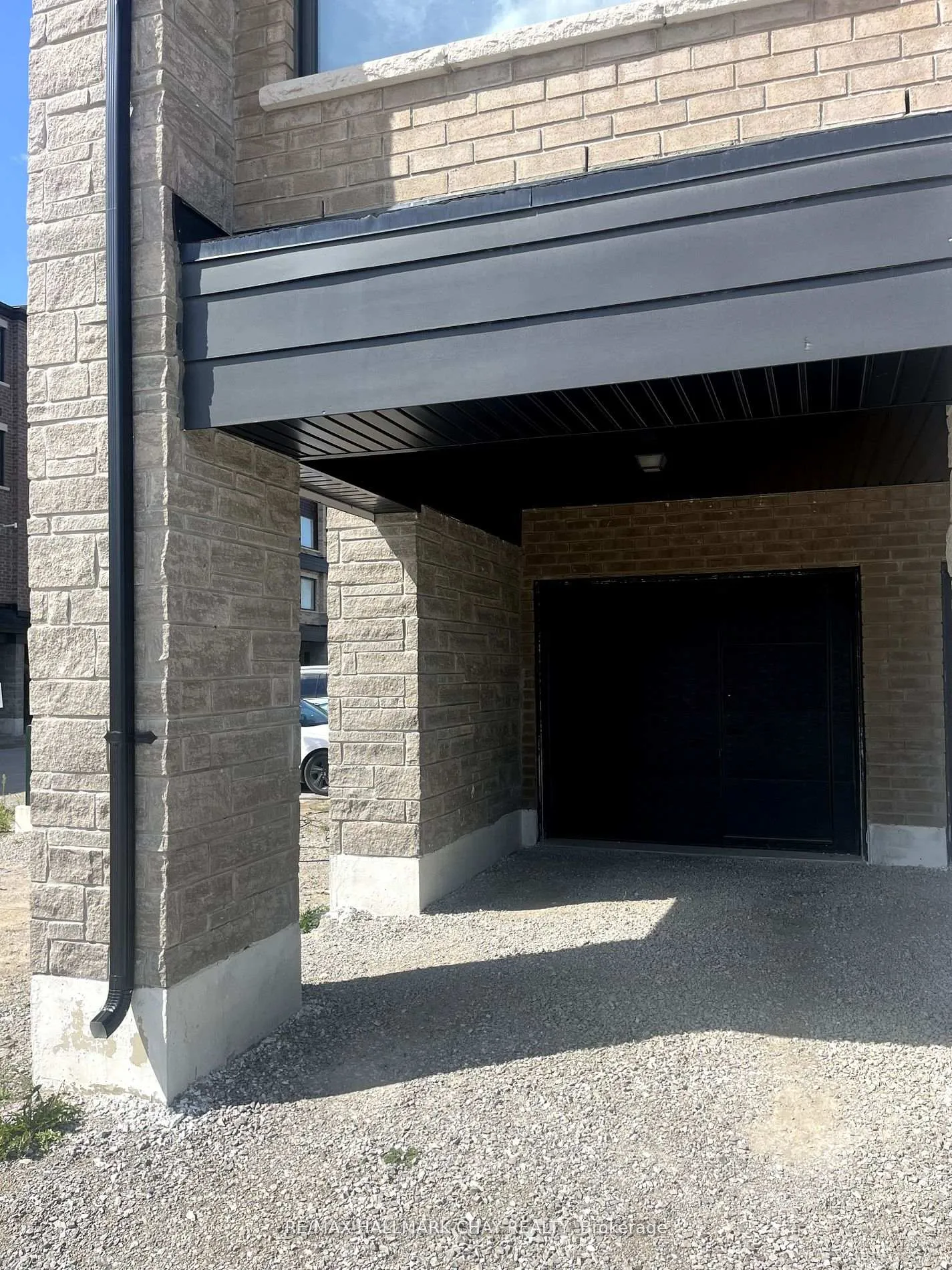 Photo 2 of 86 Appletree Lane, Barrie, Innis-Shore — HOMEH