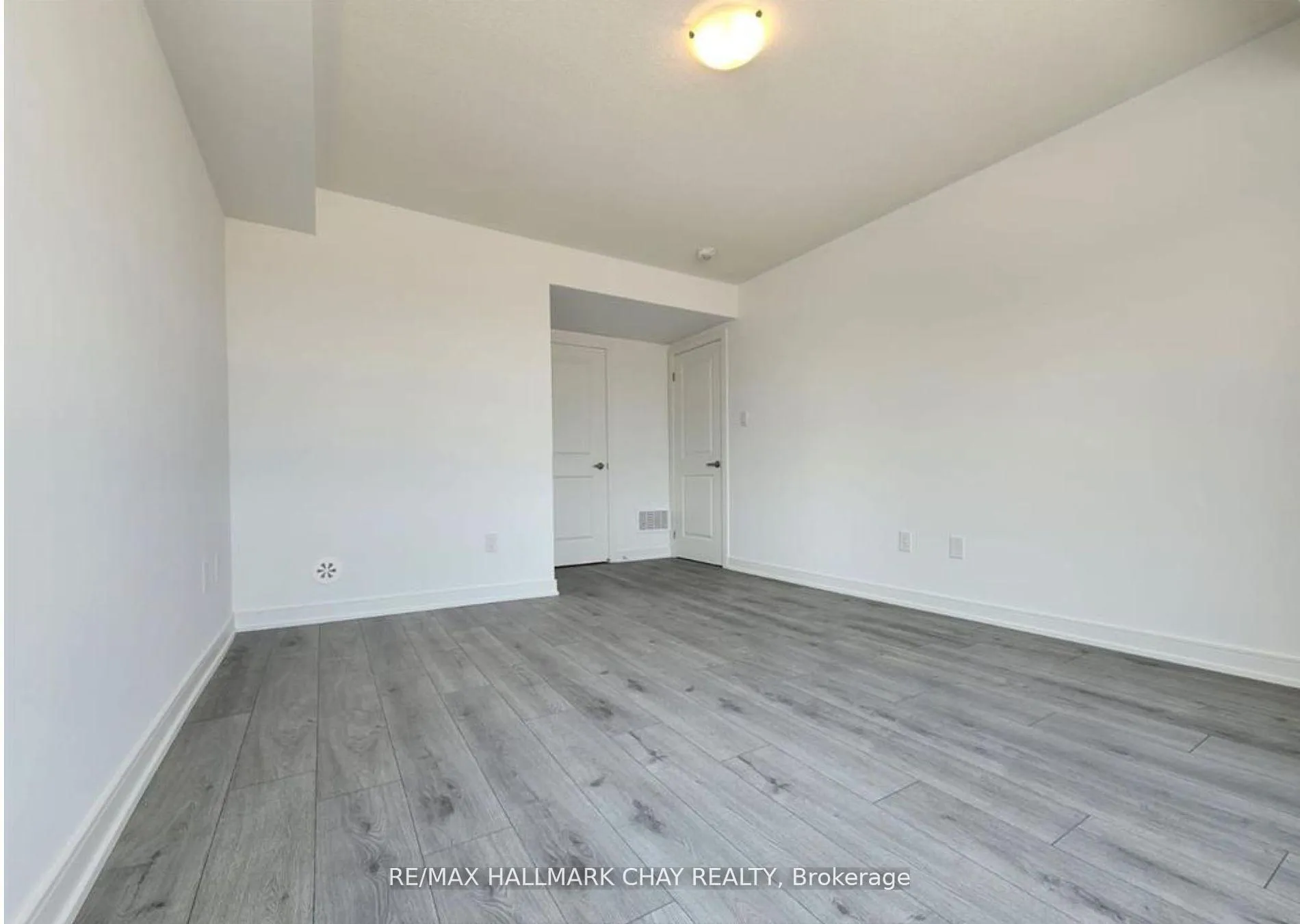 Photo 14 of 86 Appletree Lane, Barrie, Innis-Shore — HOMEH