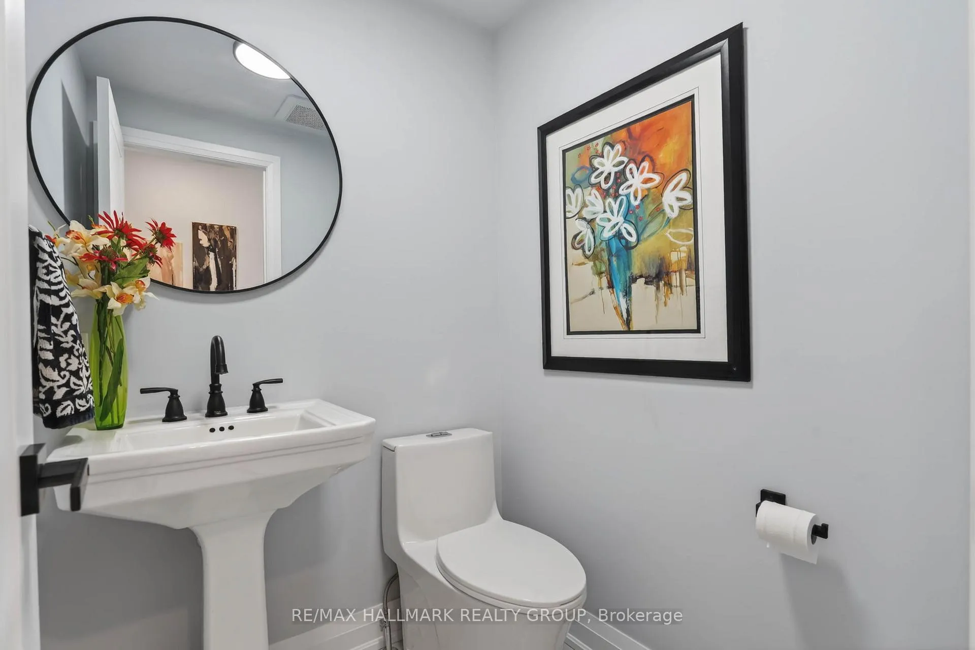 Photo 20 of Unit 22, 660 Hochelaga Street, Ottawa, Carson Meadows — HOMEH