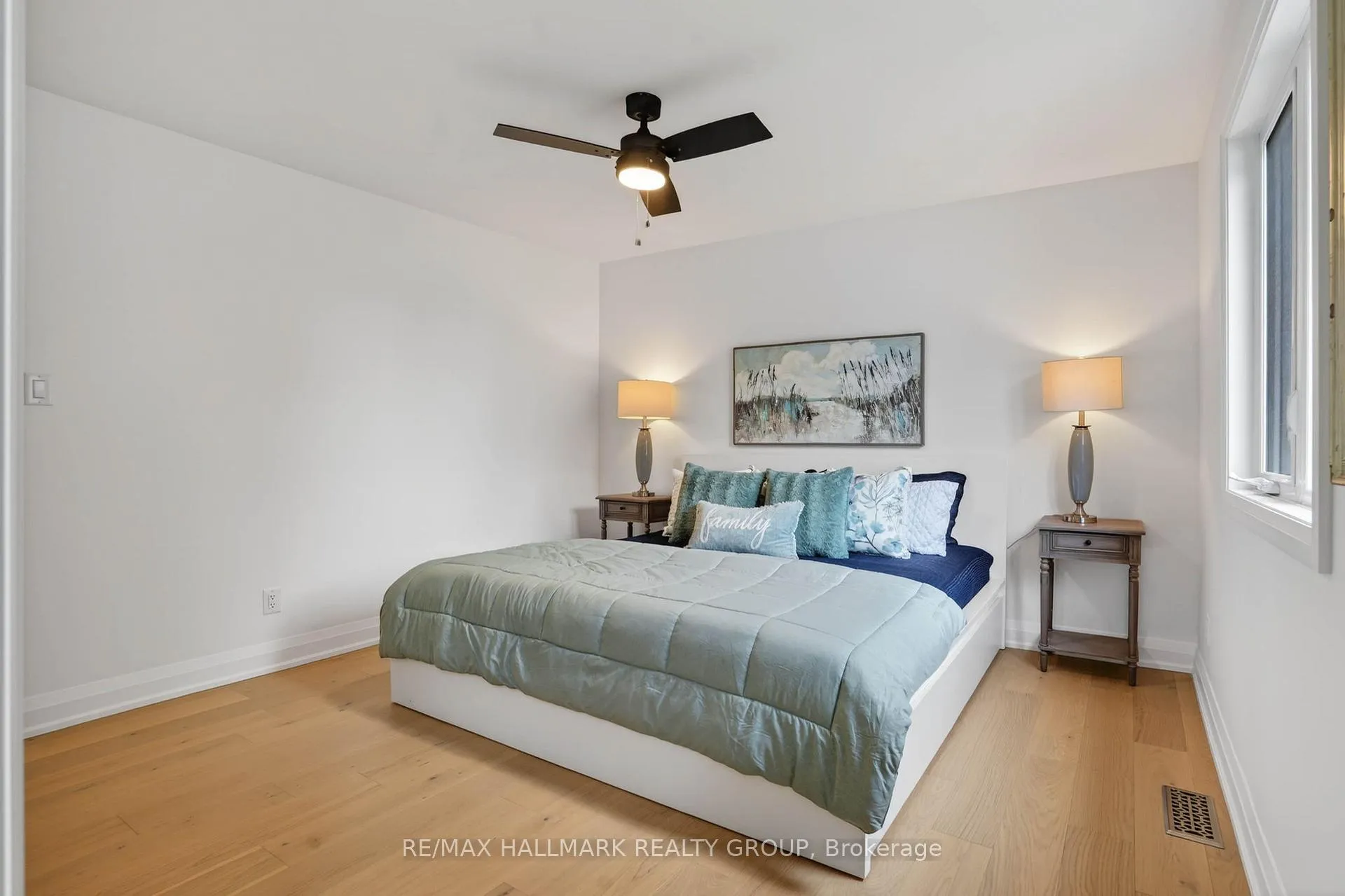 Photo 22 of Unit 22, 660 Hochelaga Street, Ottawa, Carson Meadows — HOMEH