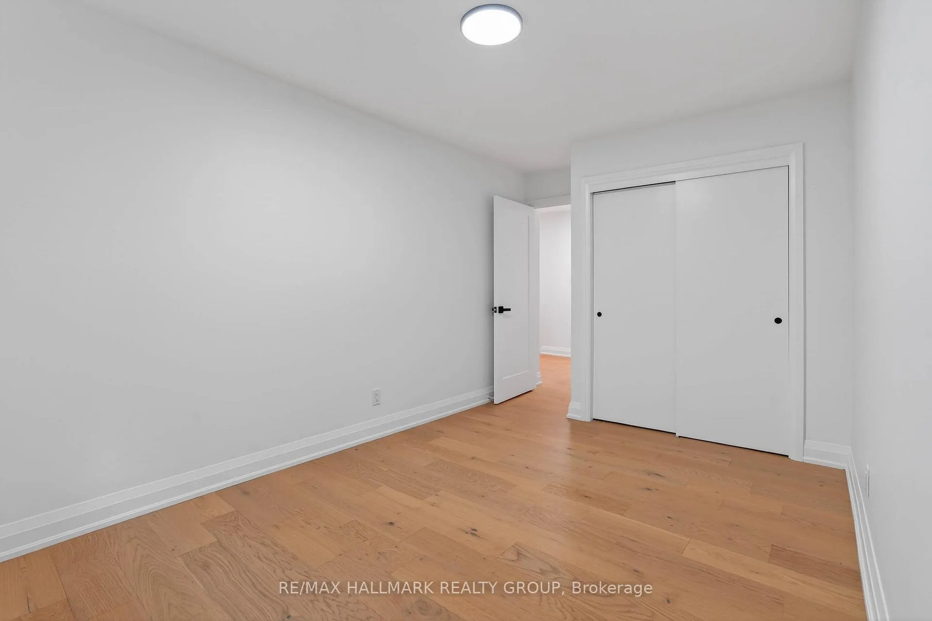 Photo 29 of Unit 22, 660 Hochelaga Street, Ottawa, Carson Meadows — HOMEH