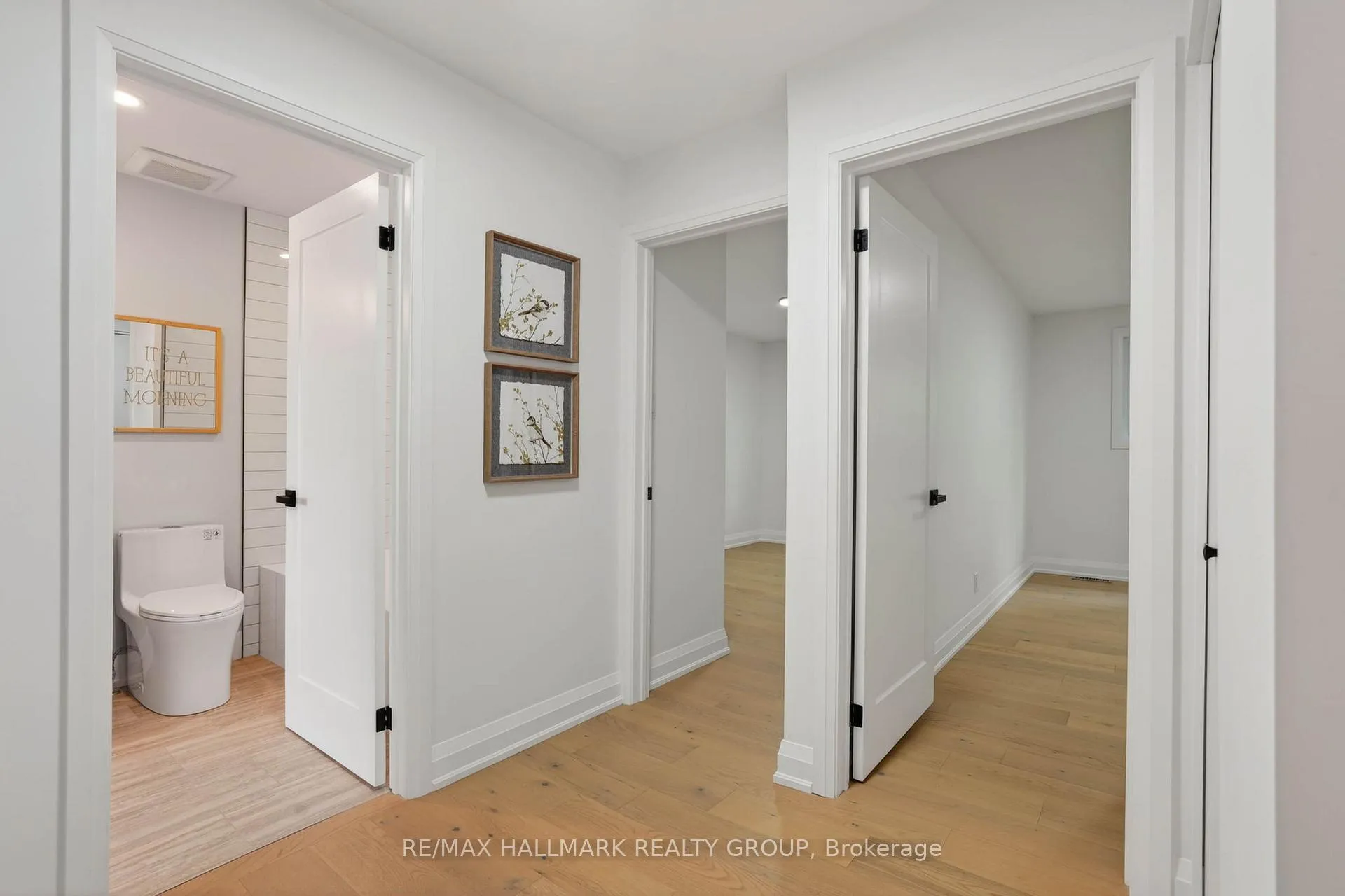 Photo 32 of Unit 22, 660 Hochelaga Street, Ottawa, Carson Meadows — HOMEH