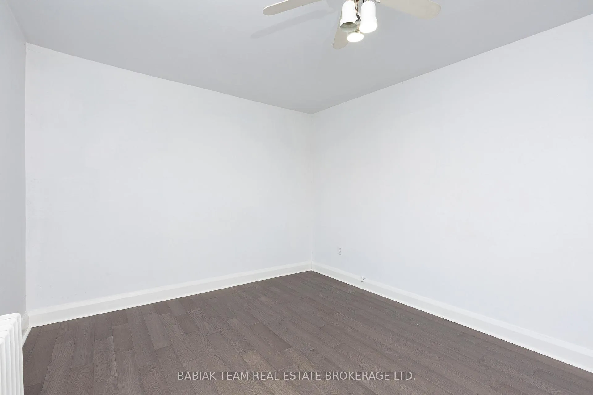 Photo 15 of Unit 56, 871 Millwood Road, Toronto, Leaside — HOMEH