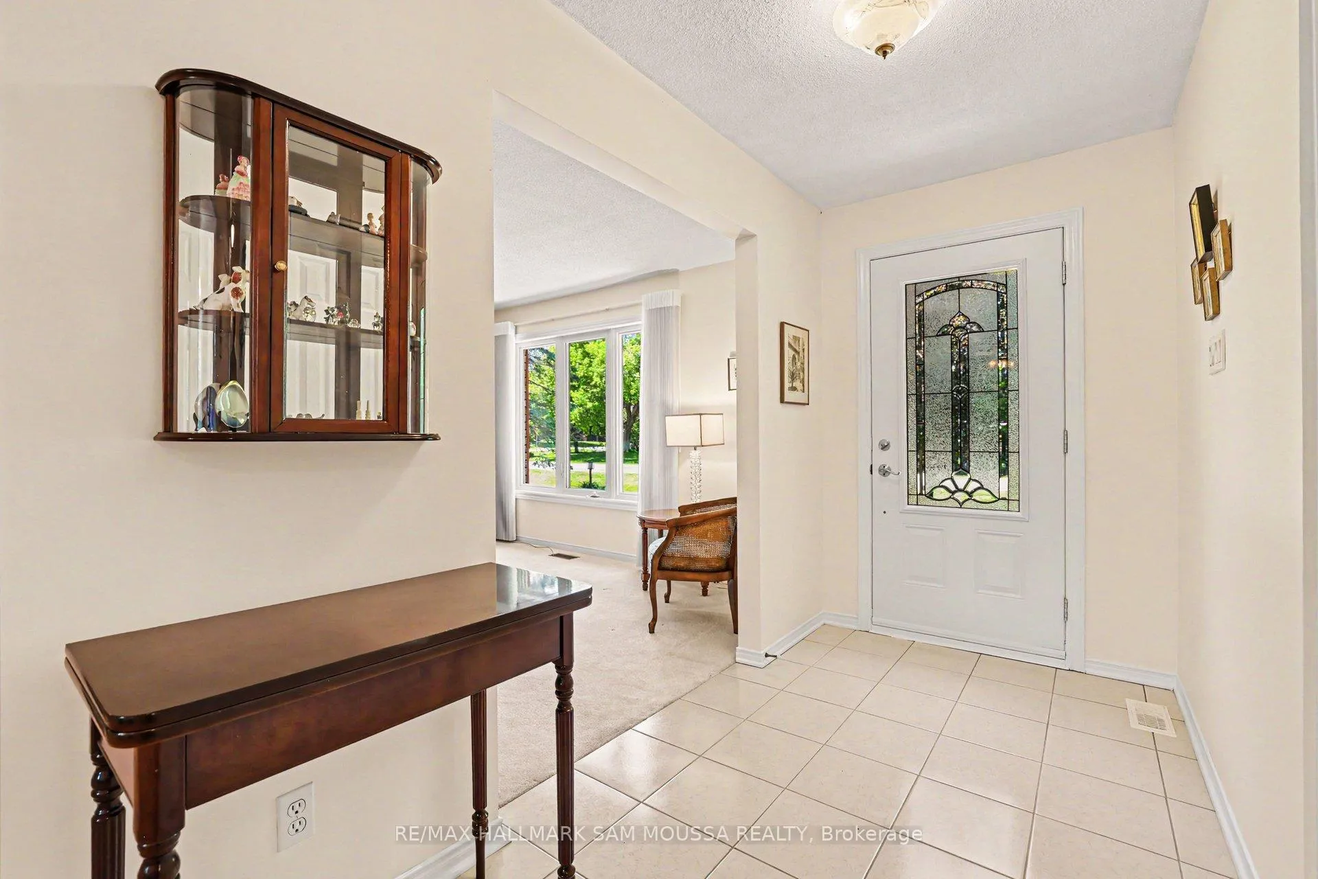 Photo 6 of 6482 Harvest Grove Drive, Ottawa, Greely — HOMEH
