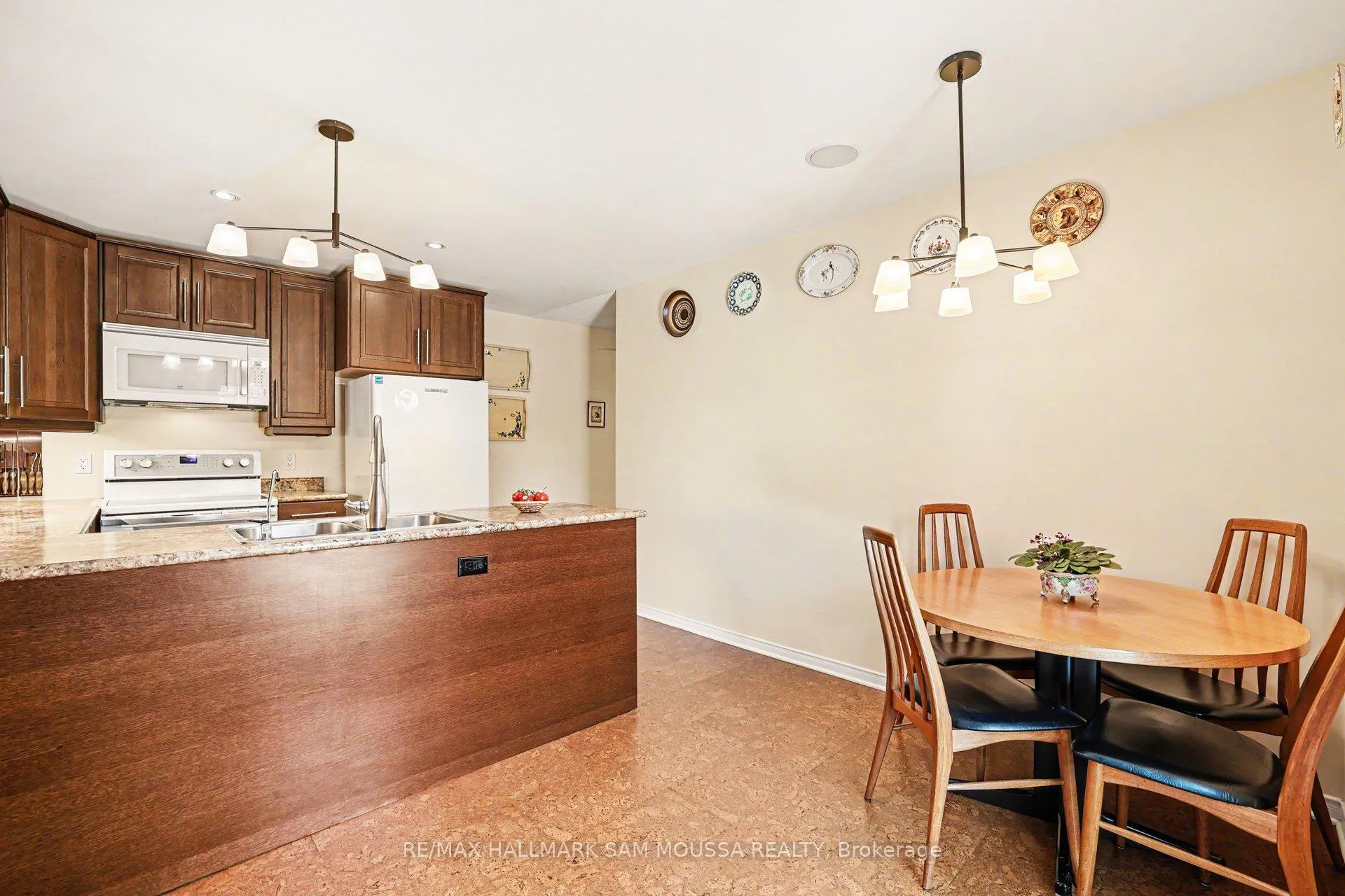 Photo 22 of 6482 Harvest Grove Drive, Ottawa, Greely — HOMEH