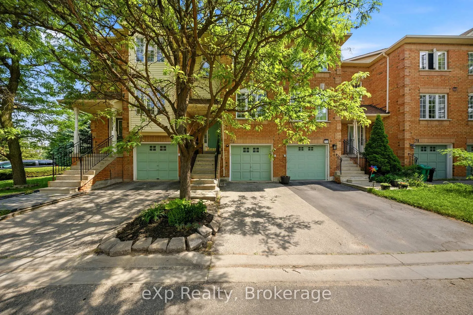 Photo 1 of Unit 75, 9800 Mclaughlin Road N, Brampton, Fletcher's Creek Village — HOMEH