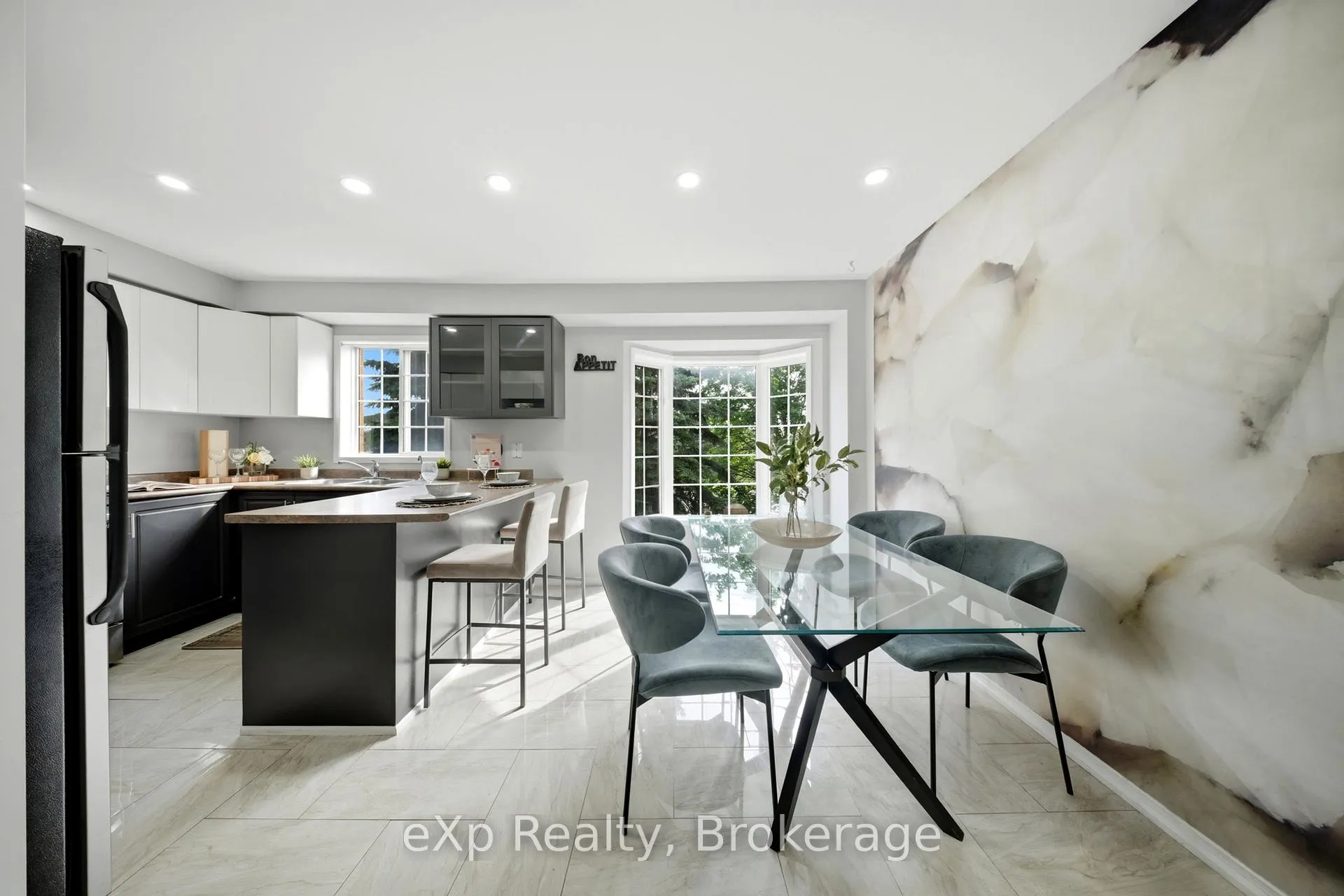 Photo 14 of Unit 75, 9800 Mclaughlin Road N, Brampton, Fletcher's Creek Village — HOMEH