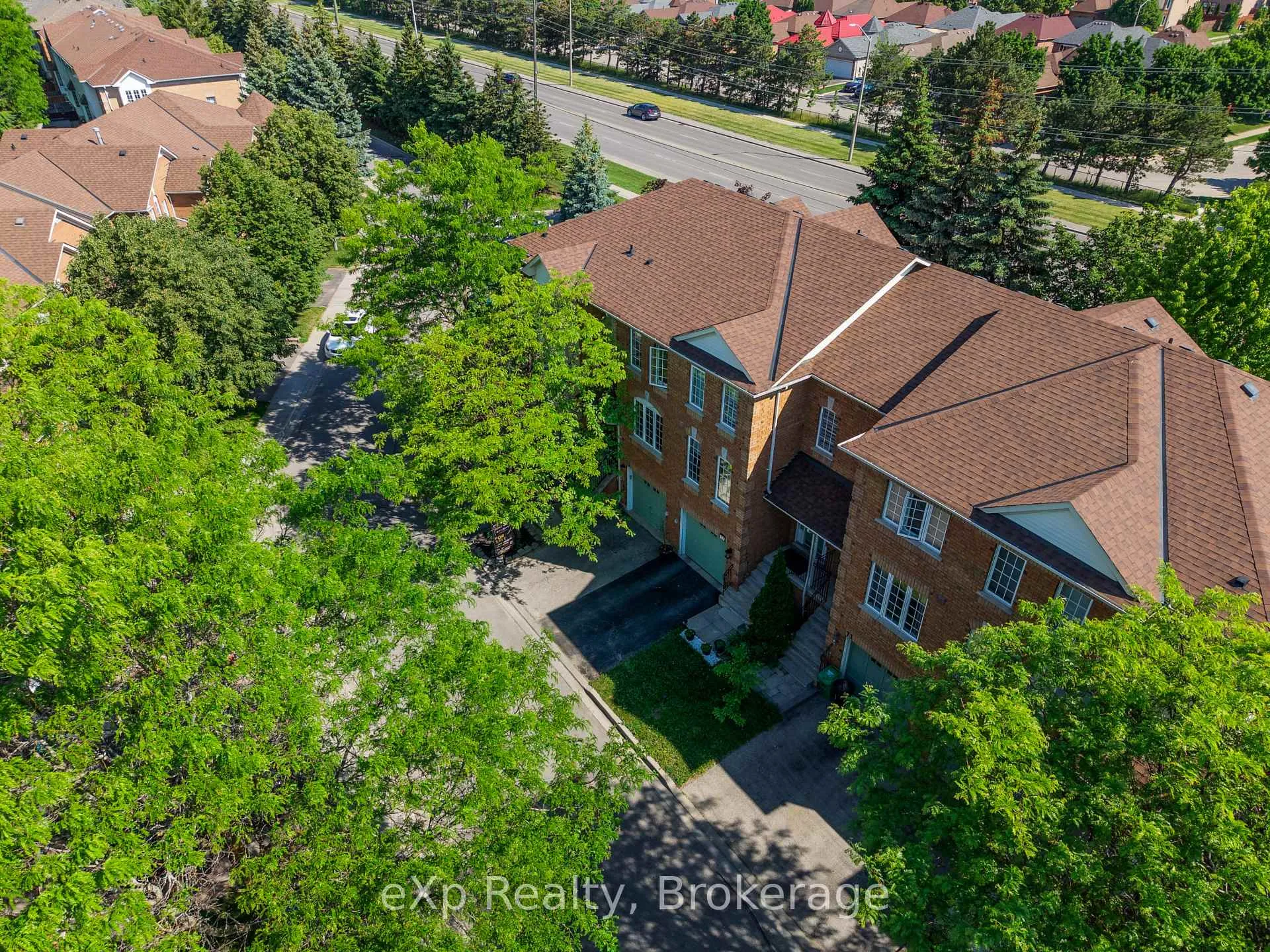 Photo 35 of Unit 75, 9800 Mclaughlin Road N, Brampton, Fletcher's Creek Village — HOMEH