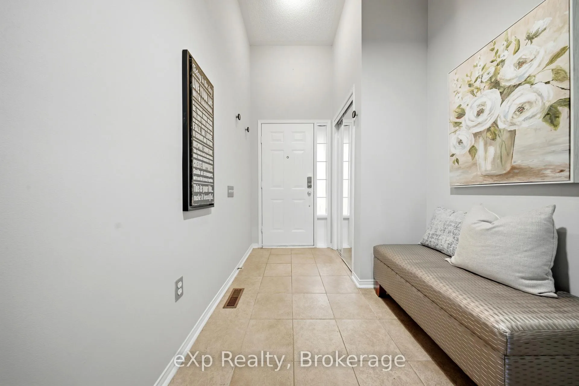 Photo 7 of Unit 75, 9800 Mclaughlin Road N, Brampton, Fletcher's Creek Village — HOMEH