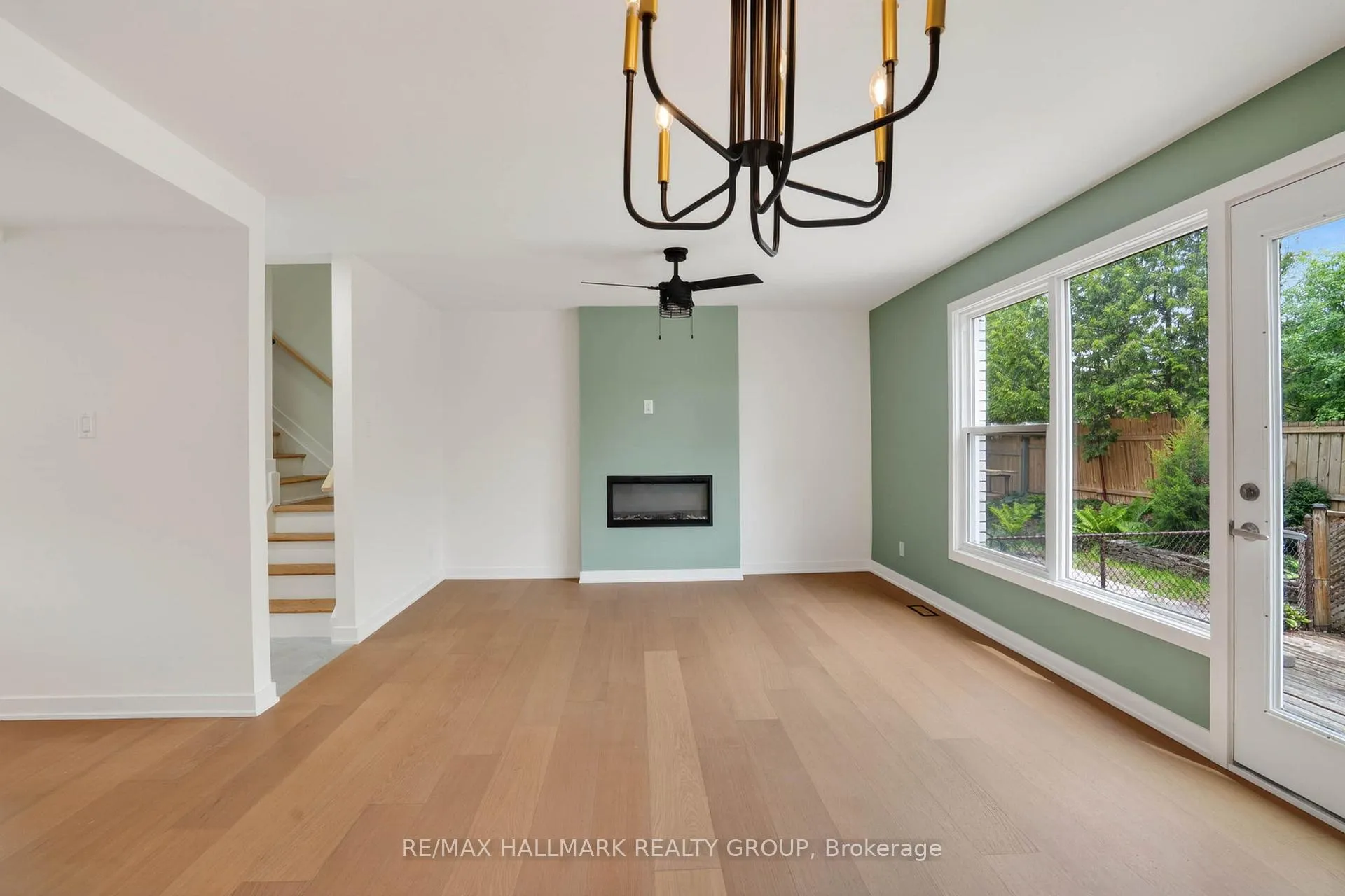 Photo 15 of Unit 38, 660 Hochelaga Street, Ottawa, Carson Meadows — HOMEH