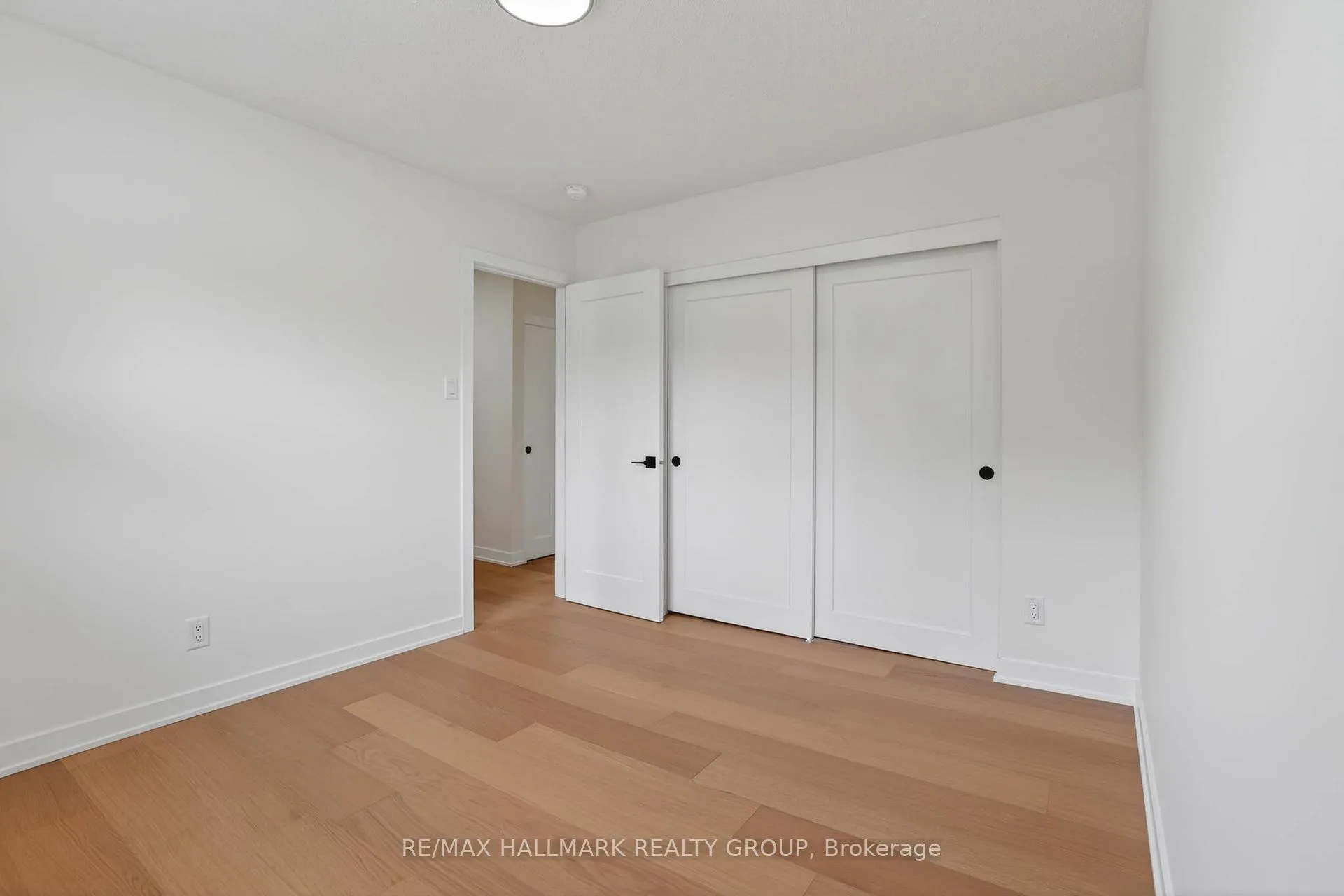 Photo 33 of Unit 38, 660 Hochelaga Street, Ottawa, Carson Meadows — HOMEH