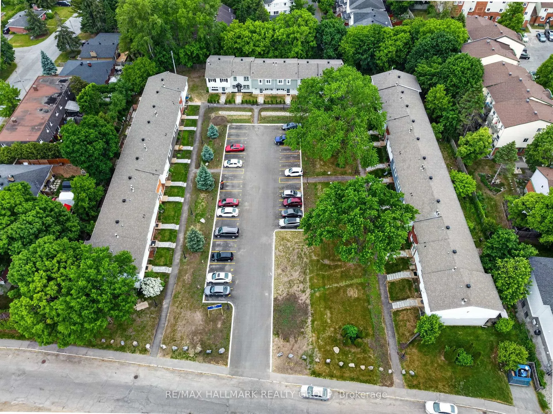 Photo 63 of Unit 38, 660 Hochelaga Street, Ottawa, Carson Meadows — HOMEH
