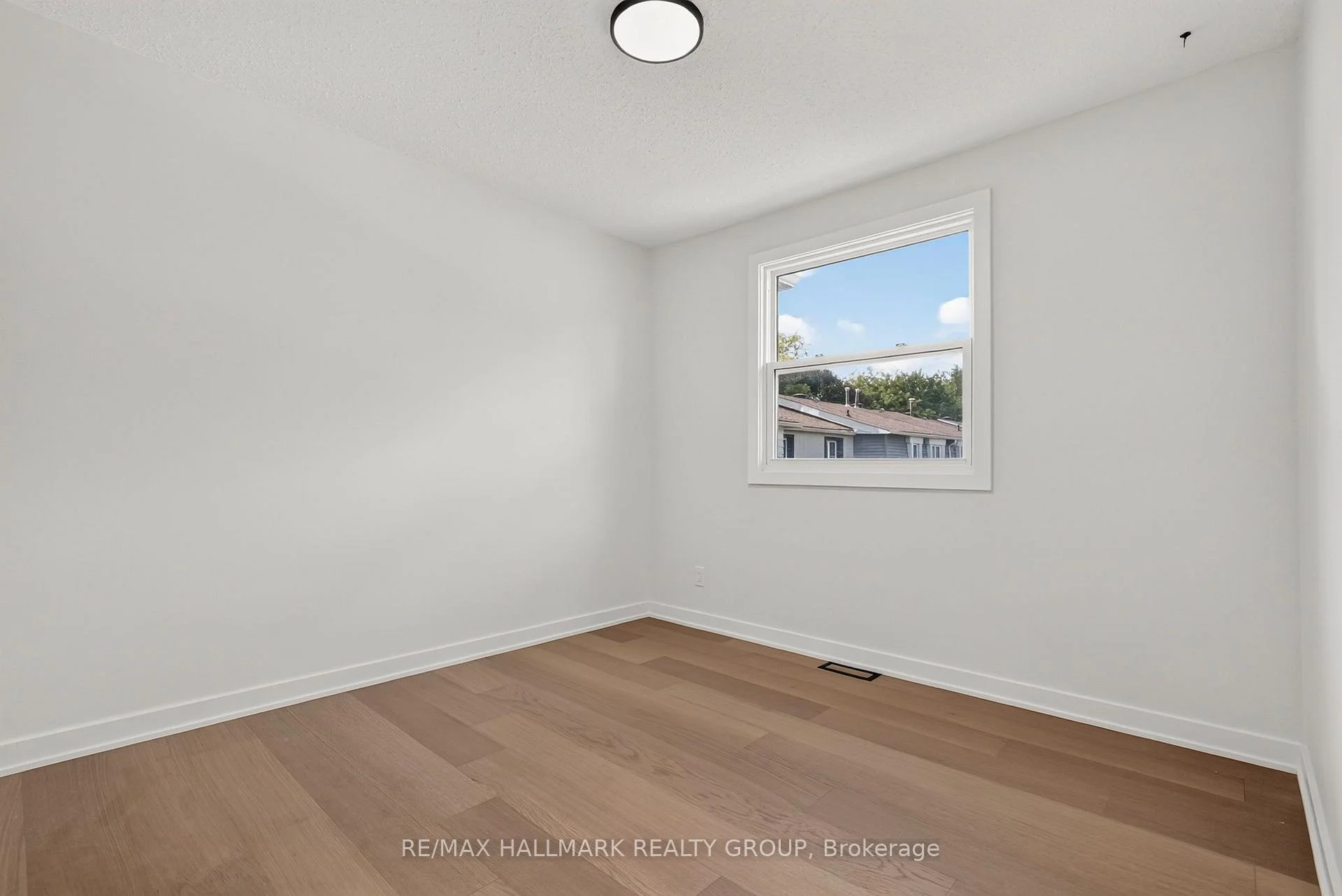 Photo 48 of Unit 38, 660 Hochelaga Street, Ottawa, Carson Meadows — HOMEH
