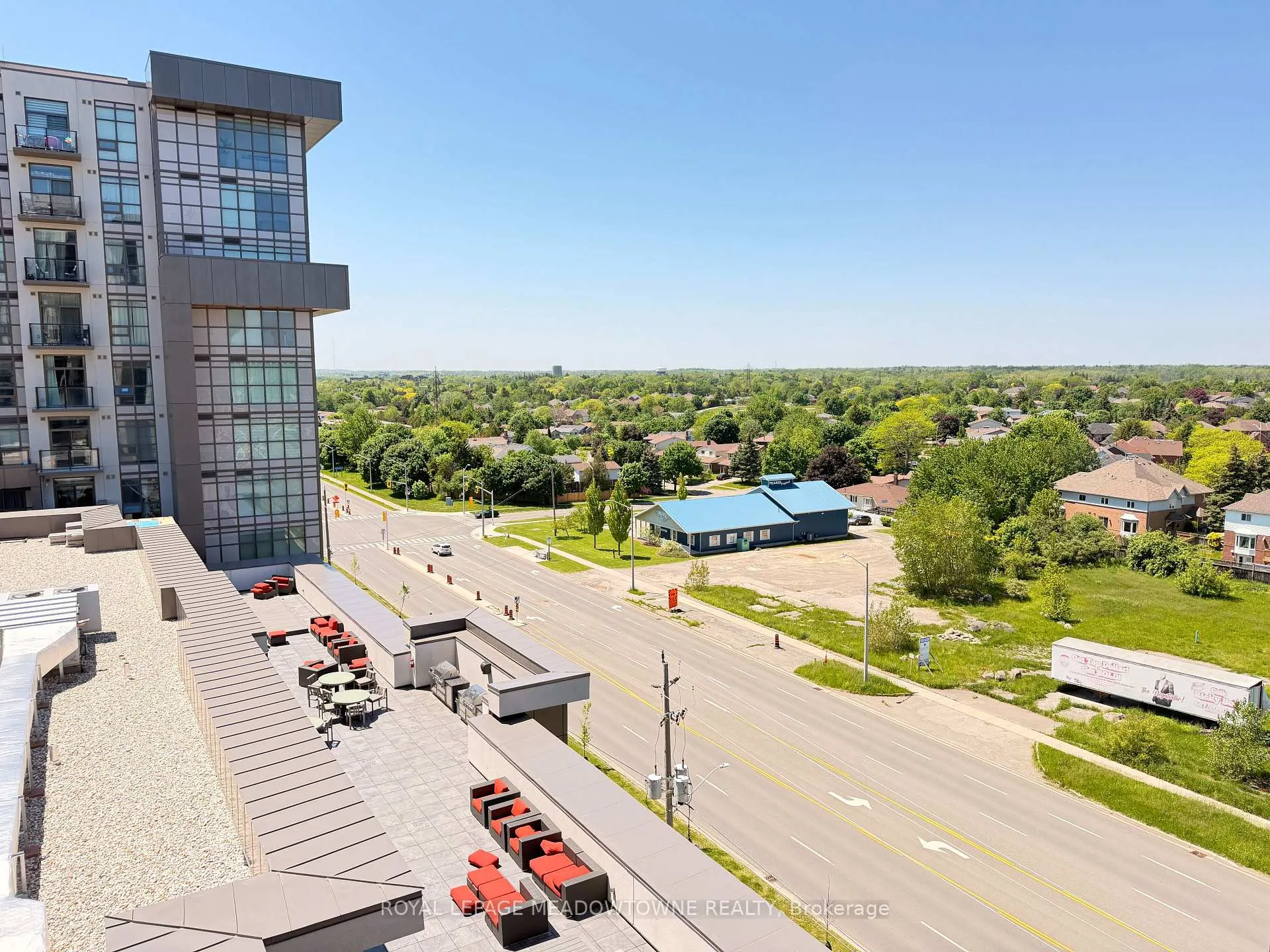 Photo 16 of Unit 801, 460 Dundas Street E, Hamilton, Waterdown — HOMEH