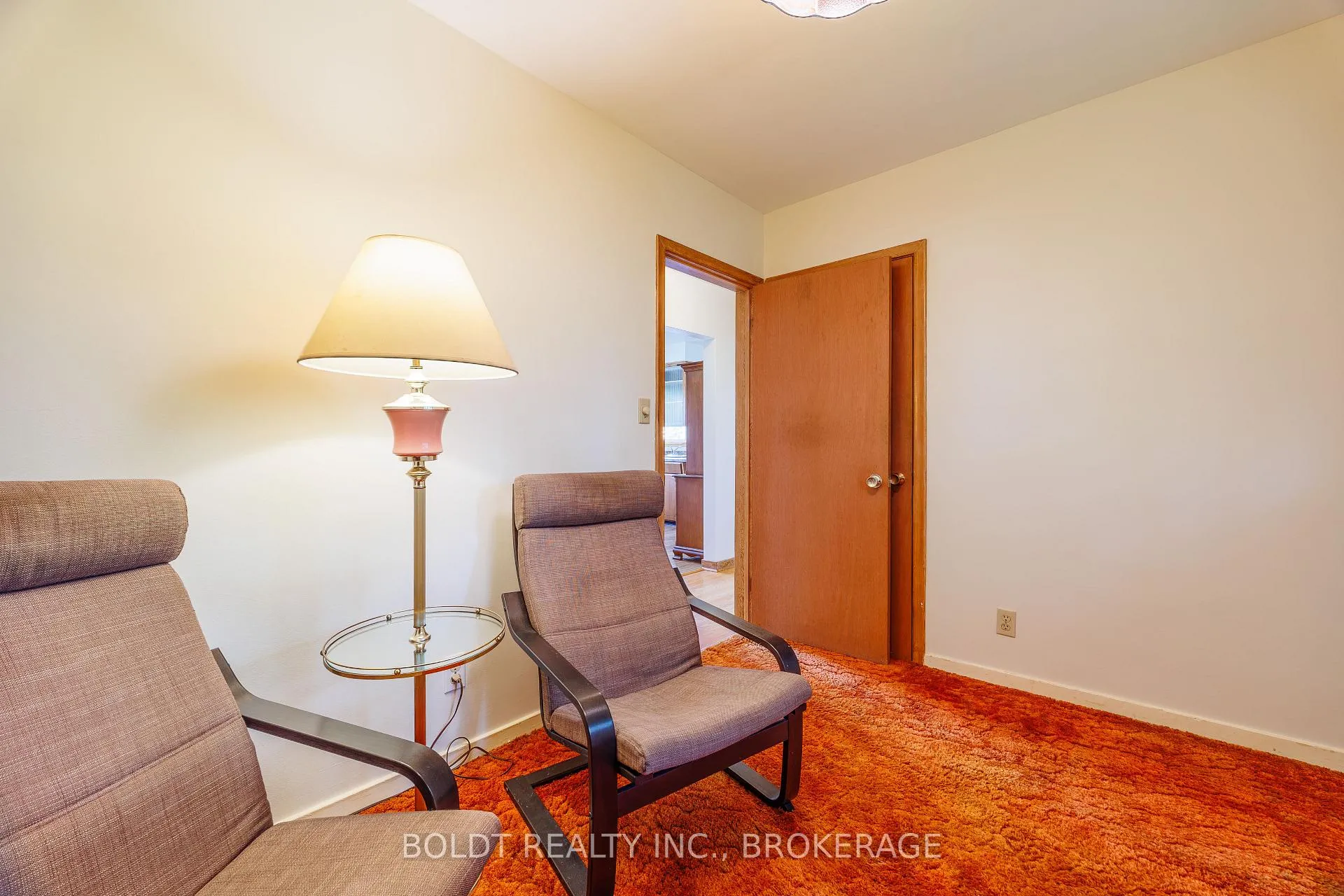 Photo 16 of 4114 Barry Drive, Lincoln, Beamsville — HOMEH