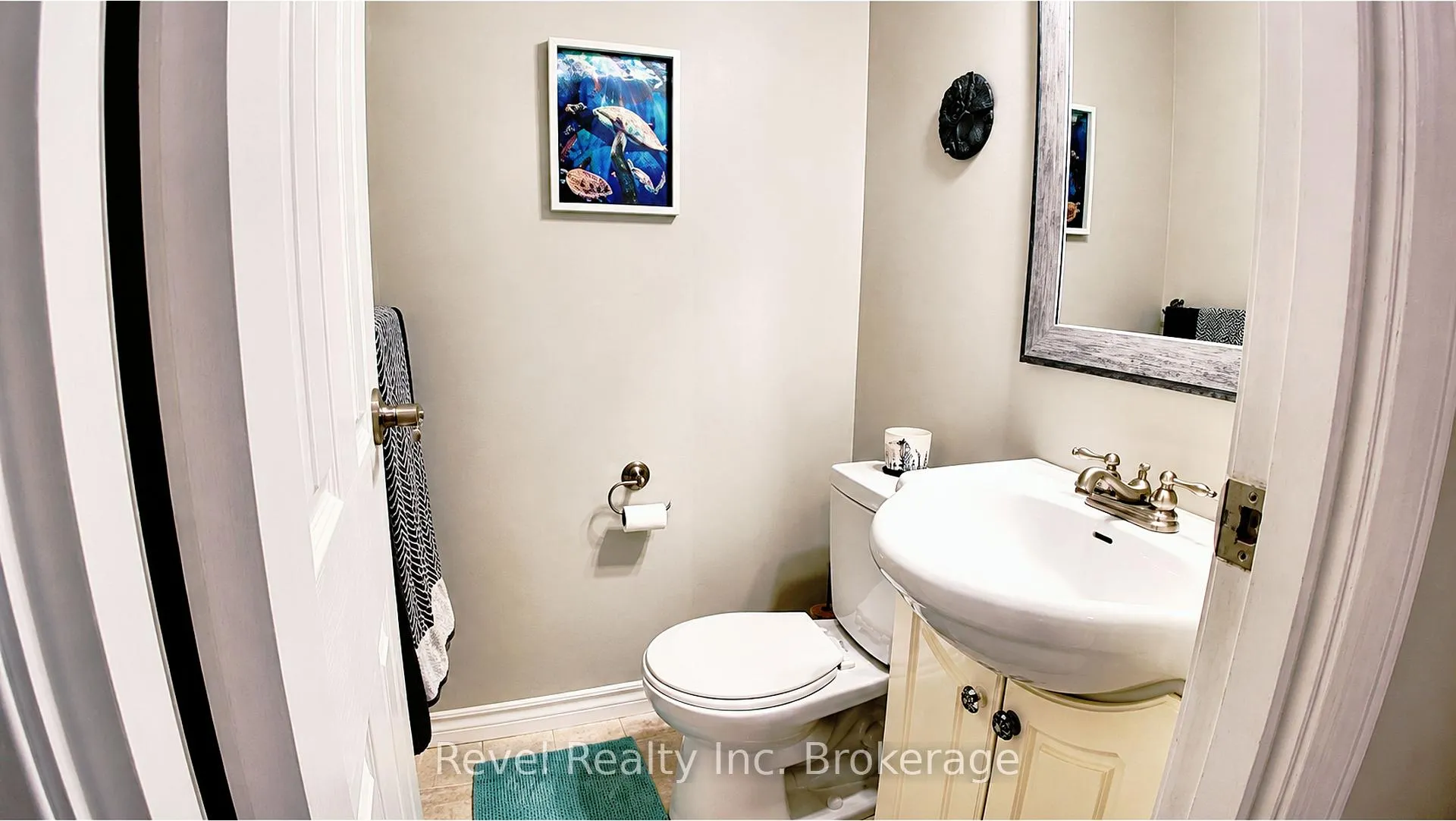 Photo 13 of 641 Ursula Street, North Bay, College Heights — HOMEH