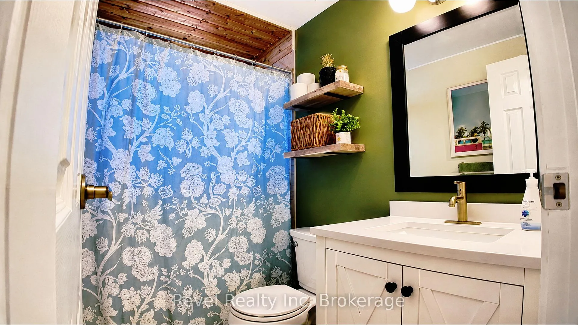 Photo 18 of 641 Ursula Street, North Bay, College Heights — HOMEH
