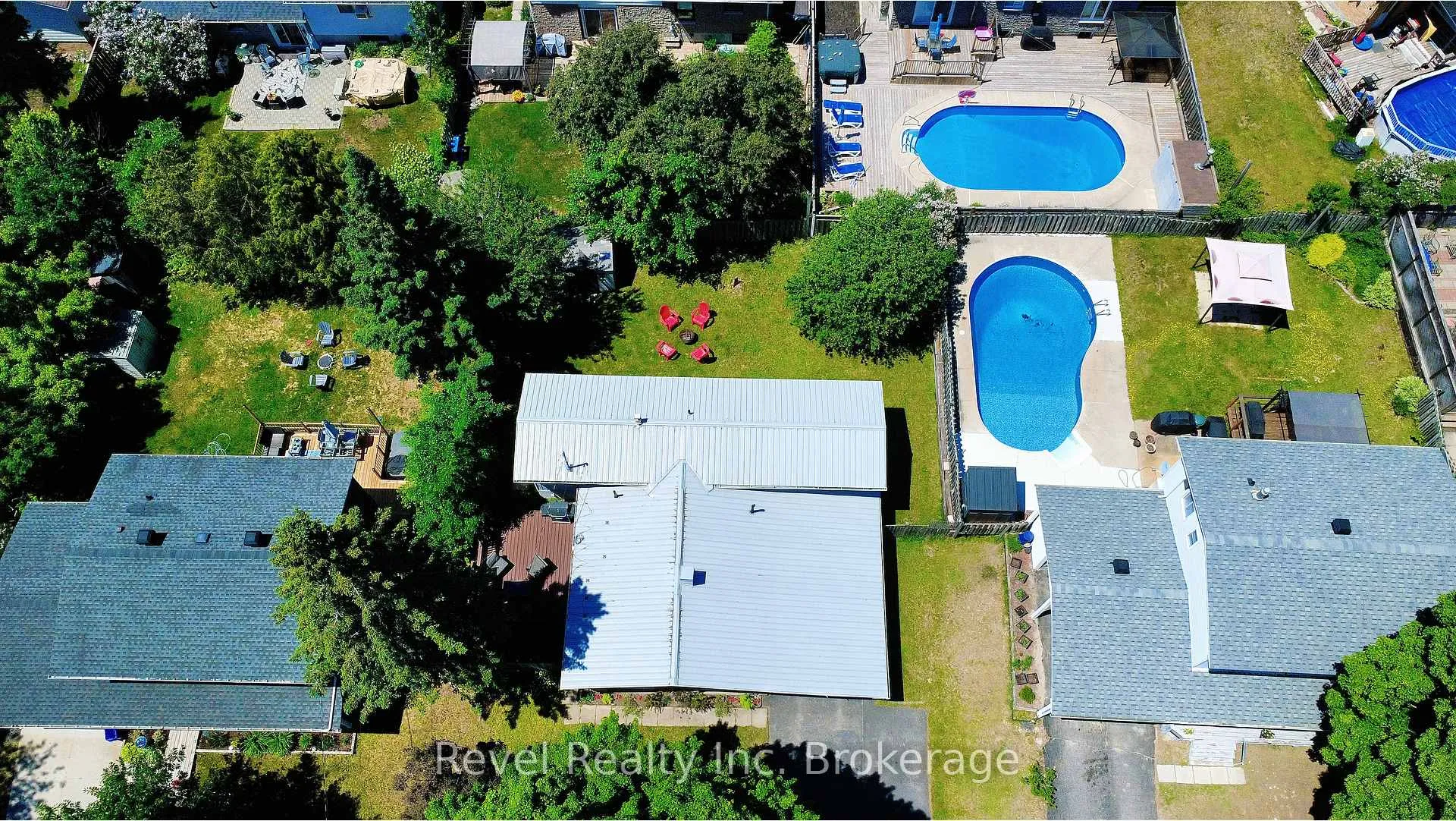 Photo 33 of 641 Ursula Street, North Bay, College Heights — HOMEH