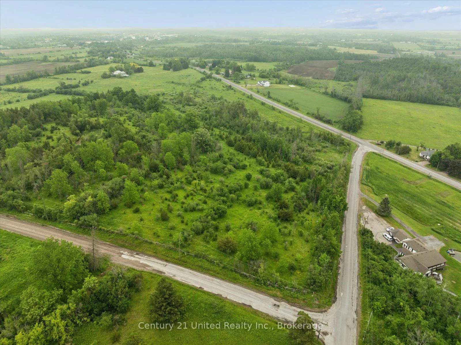 Photo 3 of 1825 McNamara Road, Peterborough, Ashburnham Ward 4 — HOMEH