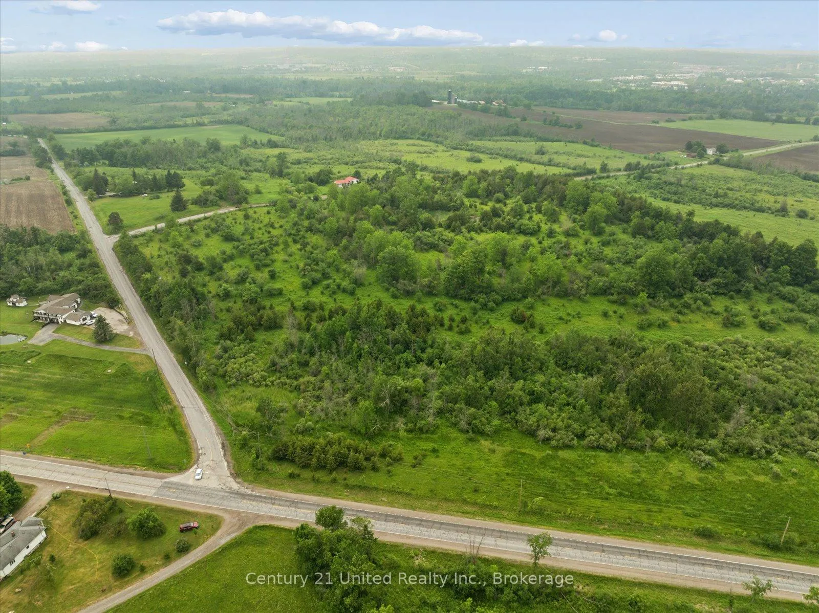 Photo 7 of 1825 McNamara Road, Peterborough, Ashburnham Ward 4 — HOMEH