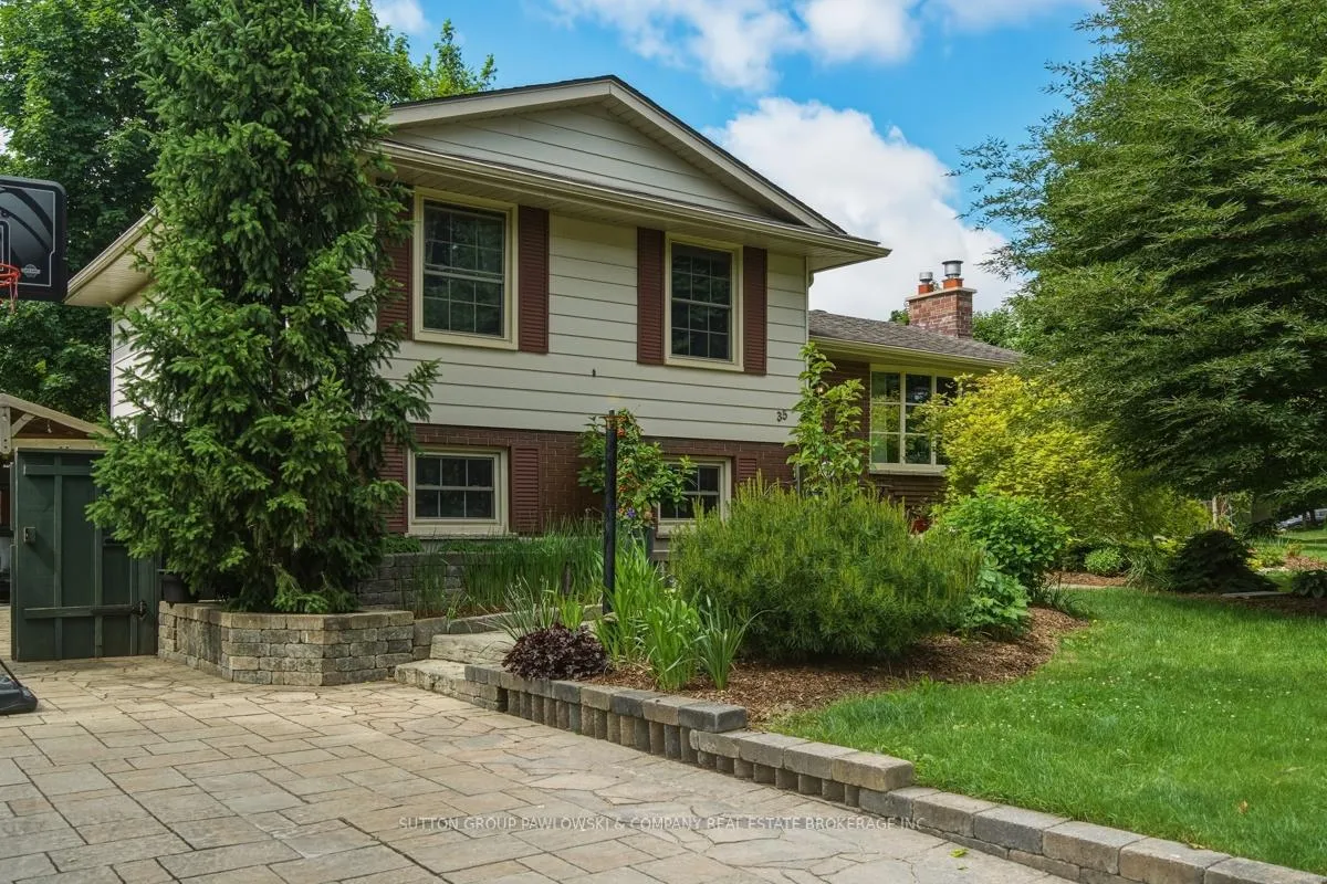 Photo 1 of 35 Key Hill Road, London, North F — HOMEH