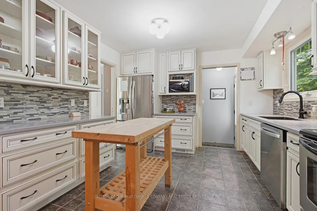 Photo 10 of 35 Key Hill Road, London, North F — HOMEH