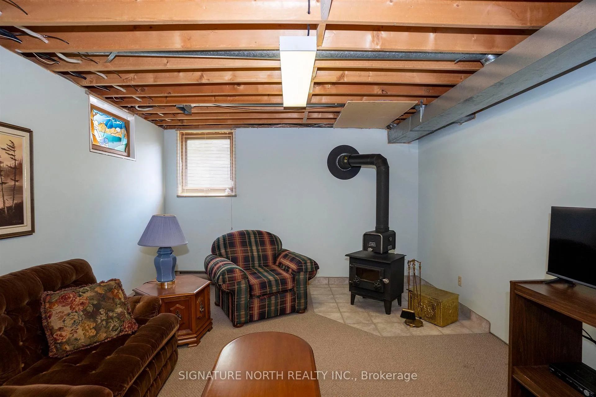 Photo 32 of 381 Hallam Street, Thunder Bay, Current River — HOMEH