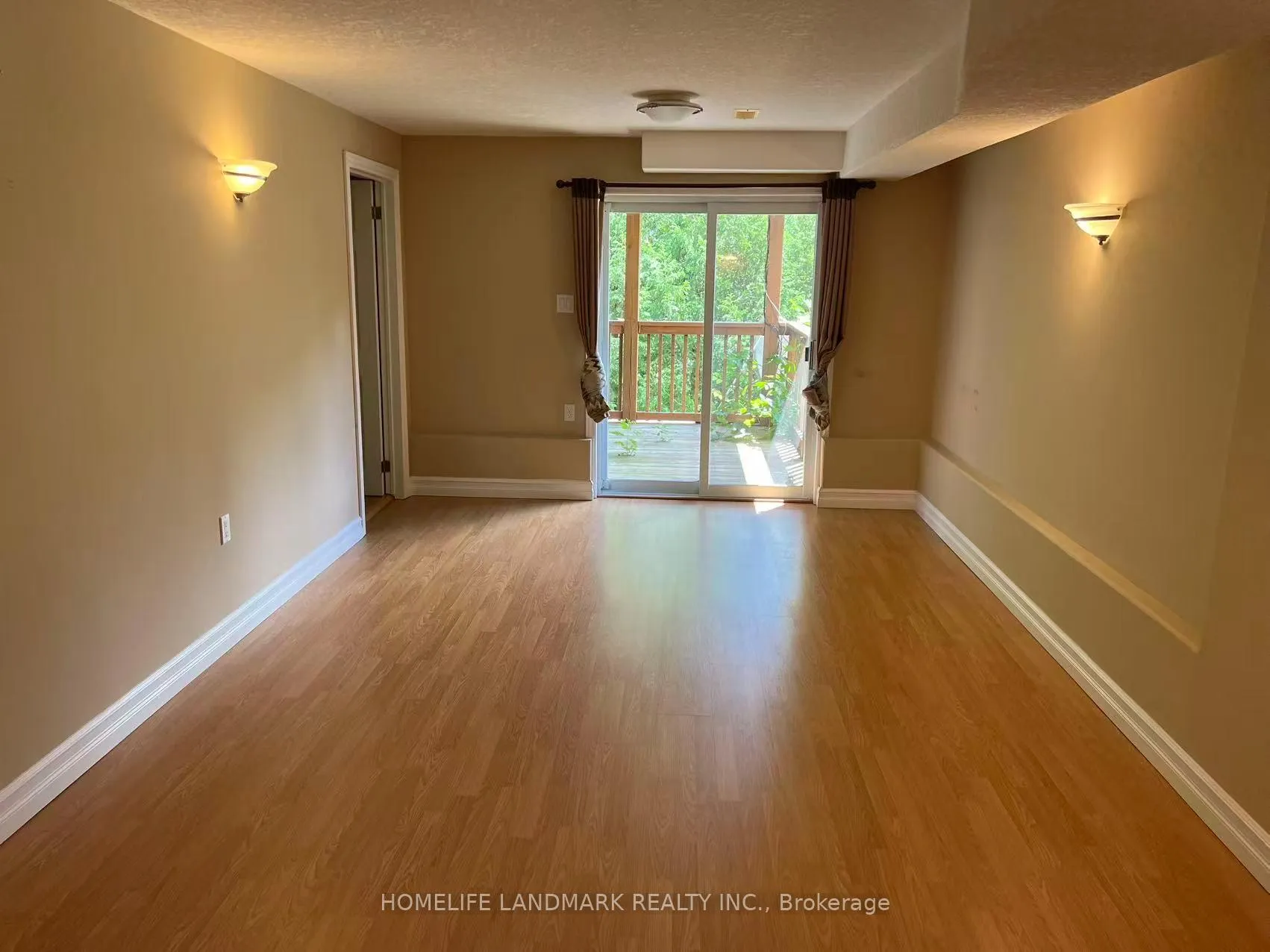Photo 5 of 579 Violet Street, Waterloo — HOMEH