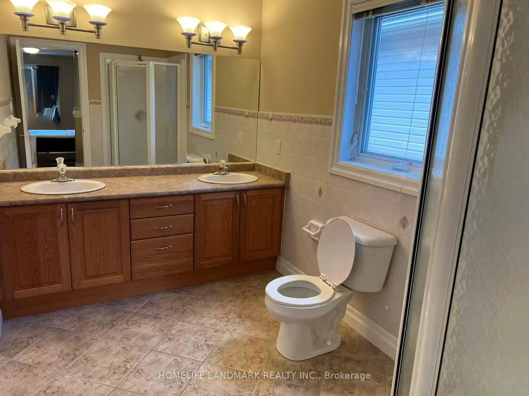 Photo 9 of 579 Violet Street, Waterloo — HOMEH