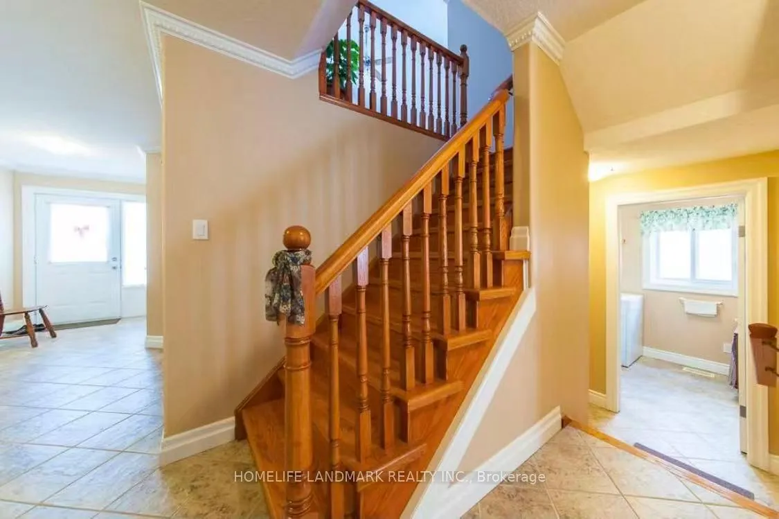 Photo 11 of 579 Violet Street, Waterloo — HOMEH