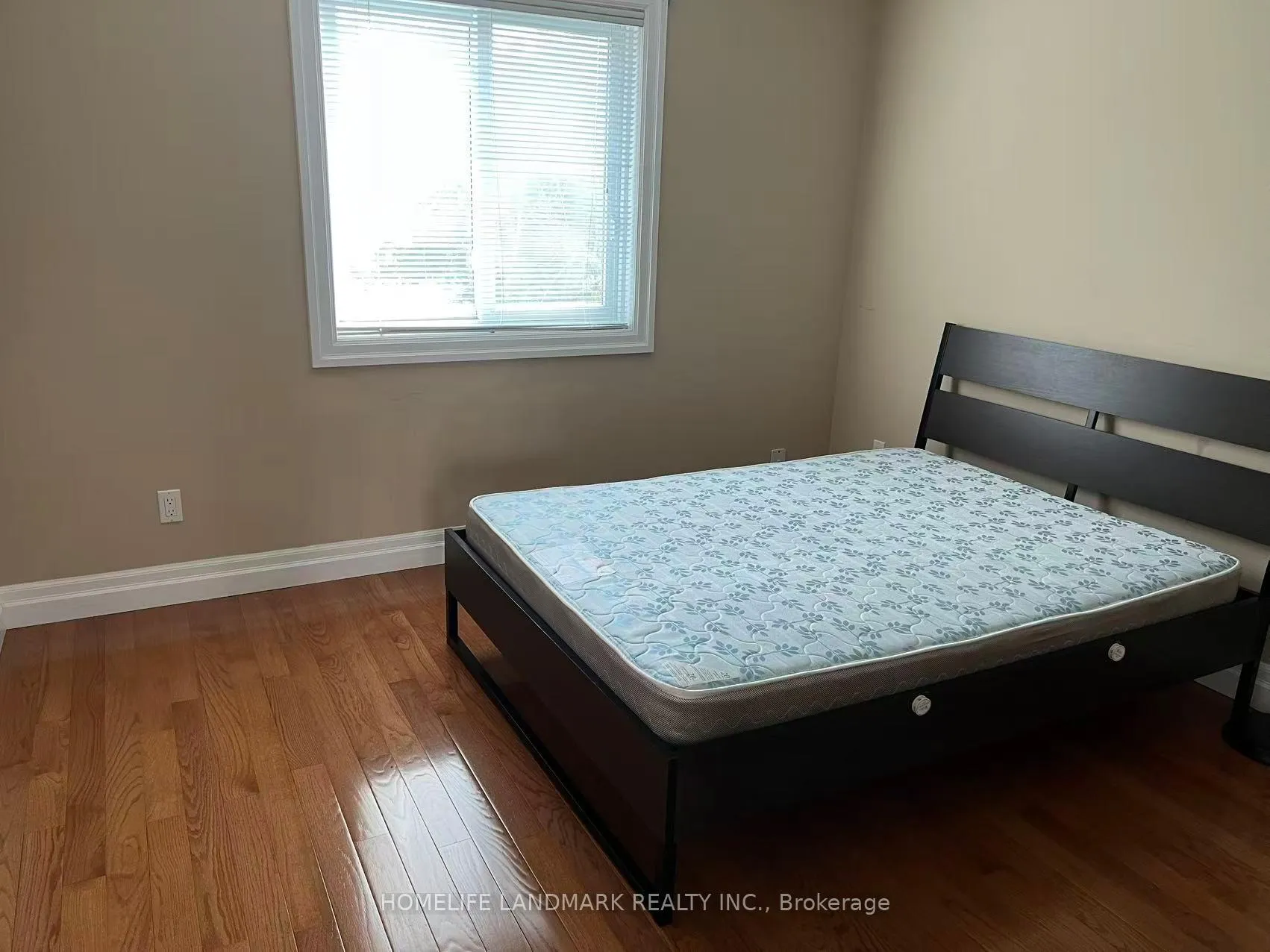 Photo 25 of 579 Violet Street, Waterloo — HOMEH