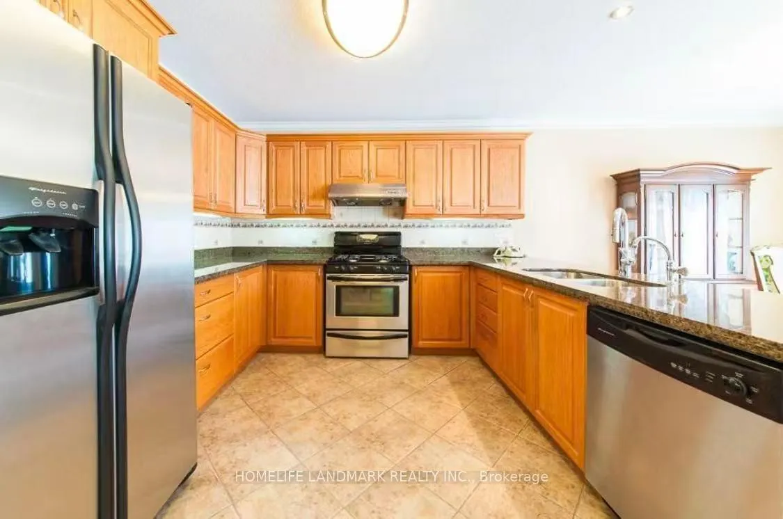 Photo 28 of 579 Violet Street, Waterloo — HOMEH