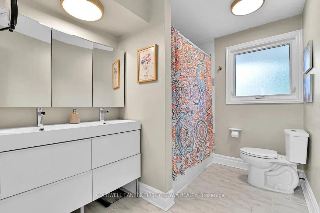 Photo 18 of 580 Duff Crescent, Ottawa, Beacon Hill North — HOMEH