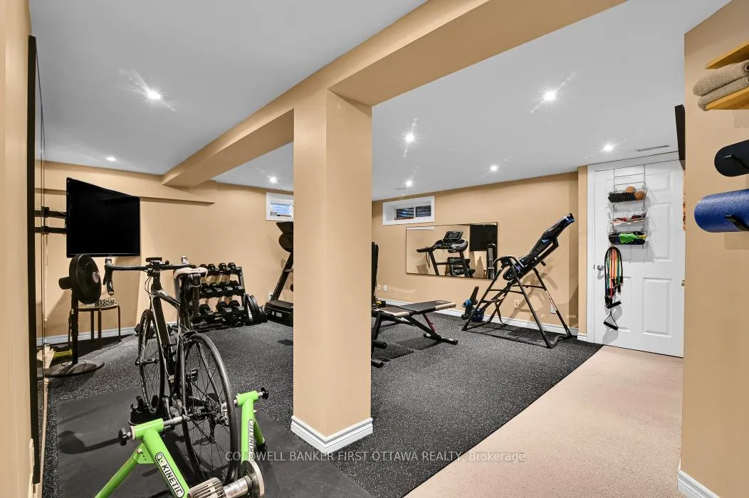 Photo 24 of 580 Duff Crescent, Ottawa, Beacon Hill North — HOMEH