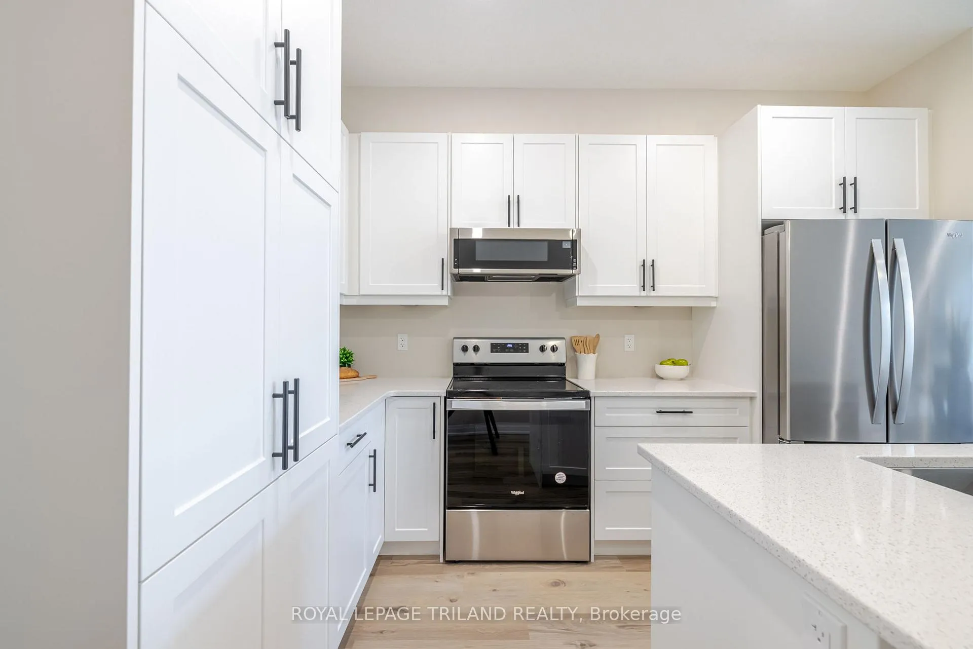 Photo 16 of 770 Banyan Lane, London, North E — HOMEH
