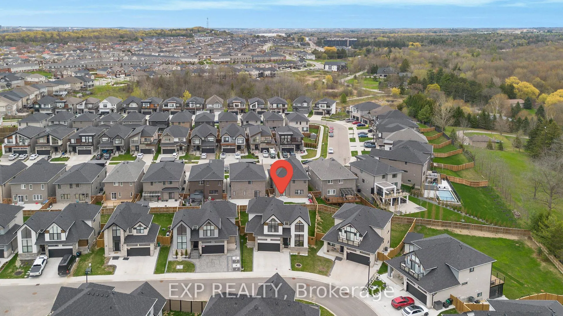 Photo 39 of Unit 5, 923 Stonecliffe Walk, Kitchener, Doon South — HOMEH