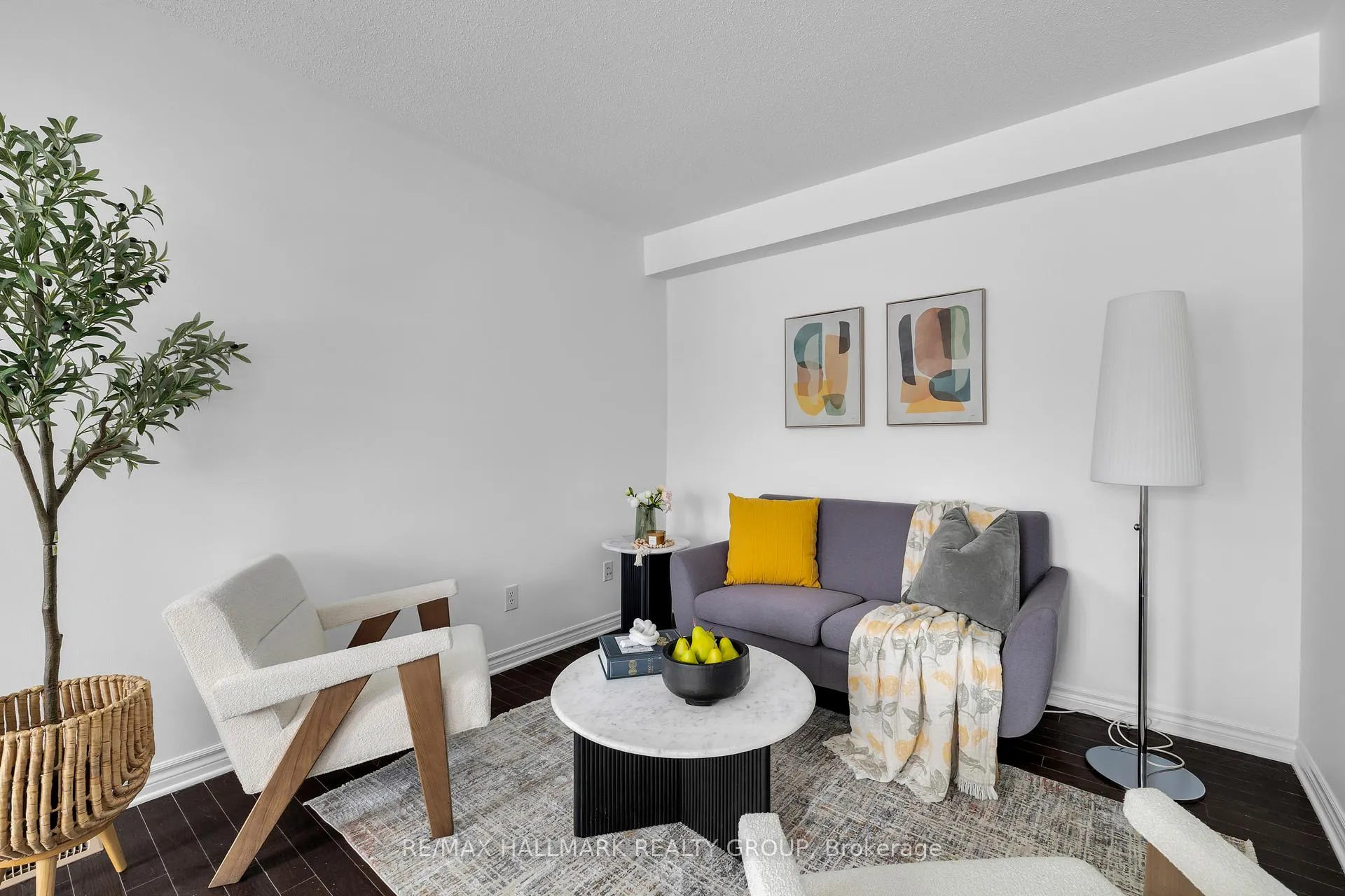 Photo 8 of 257 Aquilo Crescent, Ottawa, Stittsville (North) — HOMEH