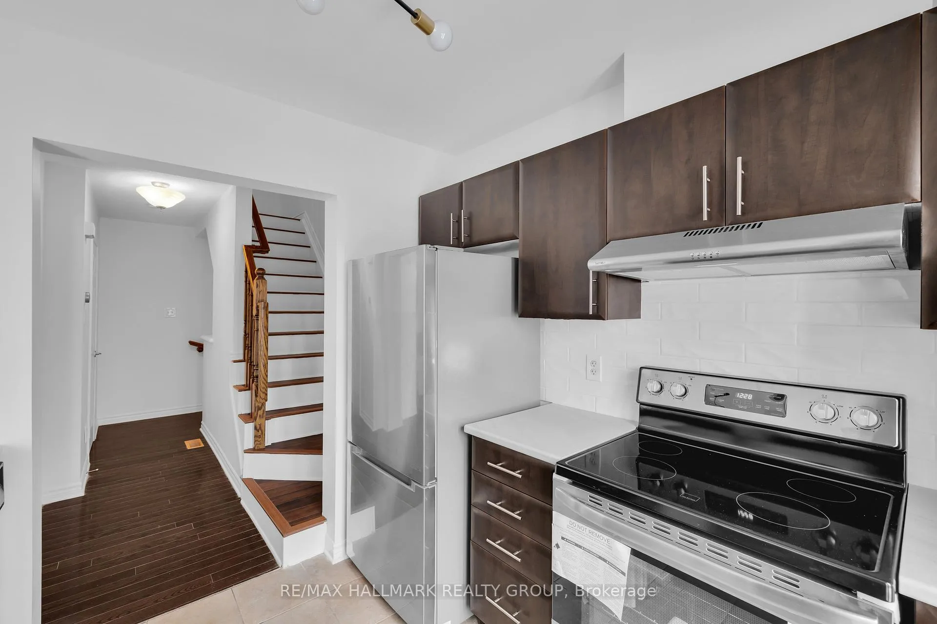 Photo 25 of 257 Aquilo Crescent, Ottawa, Stittsville (North) — HOMEH