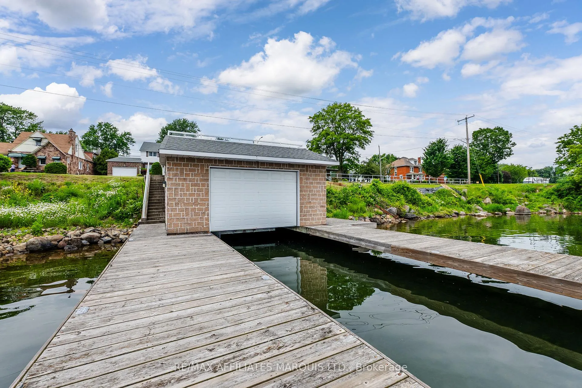 Photo 7 of 1702 Montreal Road, Cornwall — HOMEH