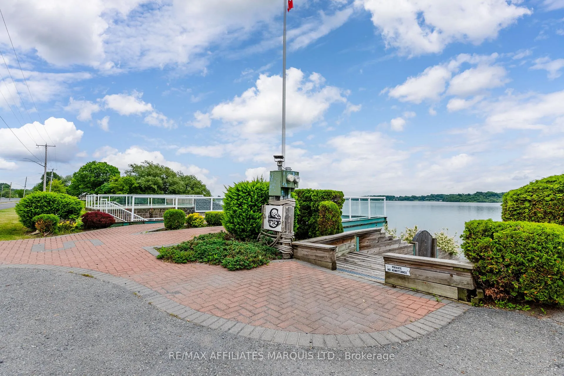 Photo 11 of 1702 Montreal Road, Cornwall — HOMEH