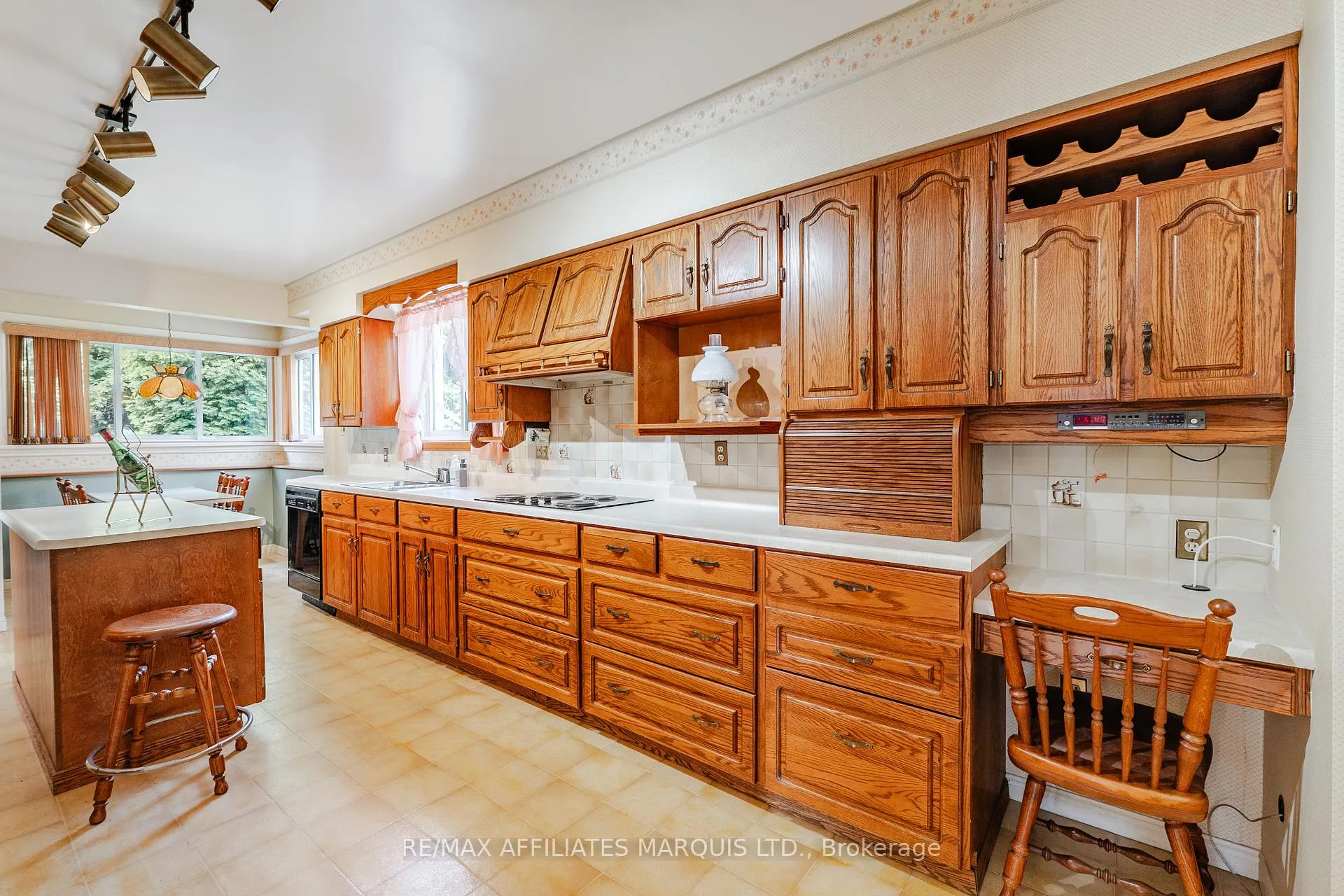 Photo 21 of 1702 Montreal Road, Cornwall — HOMEH