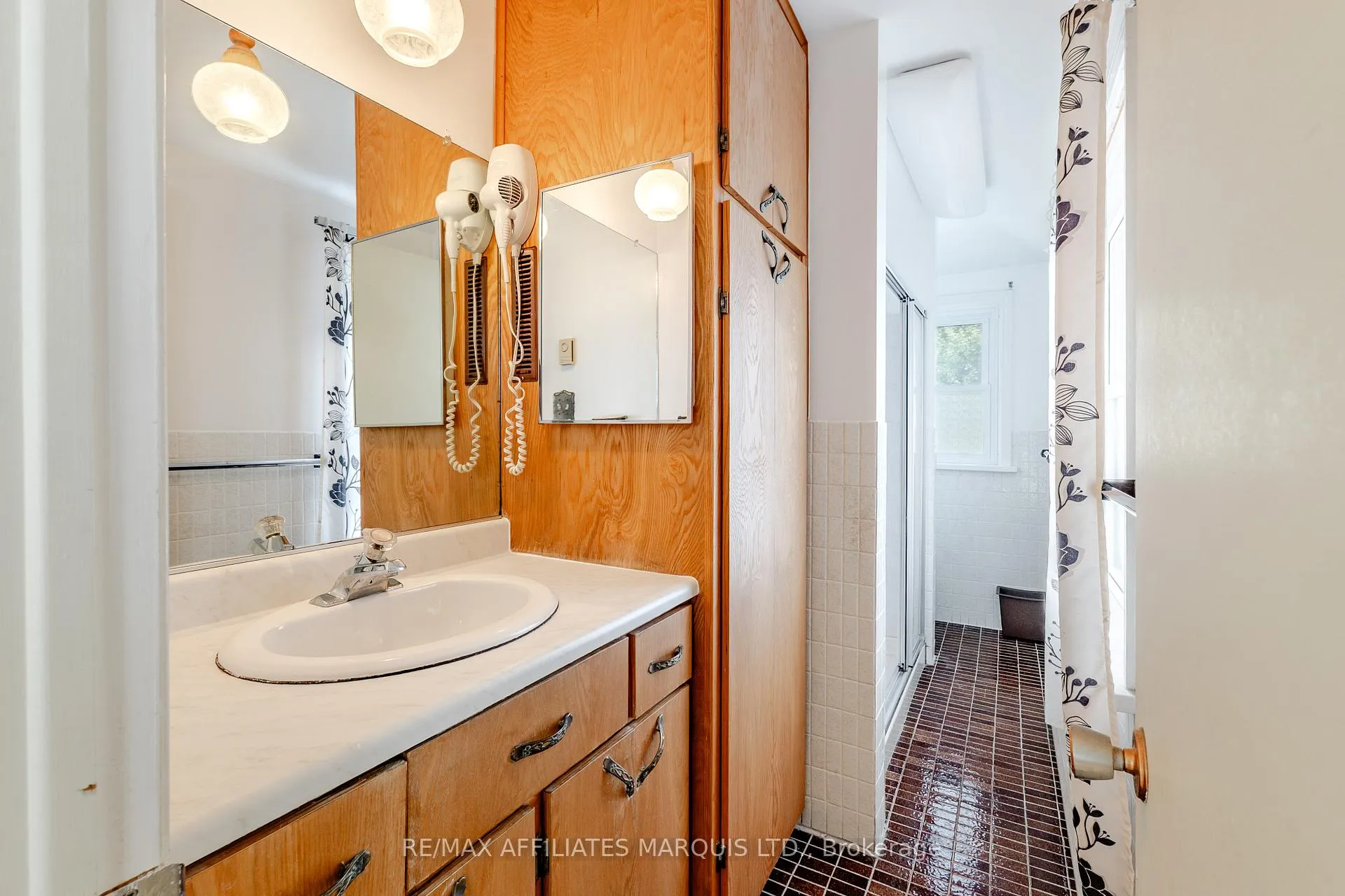 Photo 31 of 1702 Montreal Road, Cornwall — HOMEH