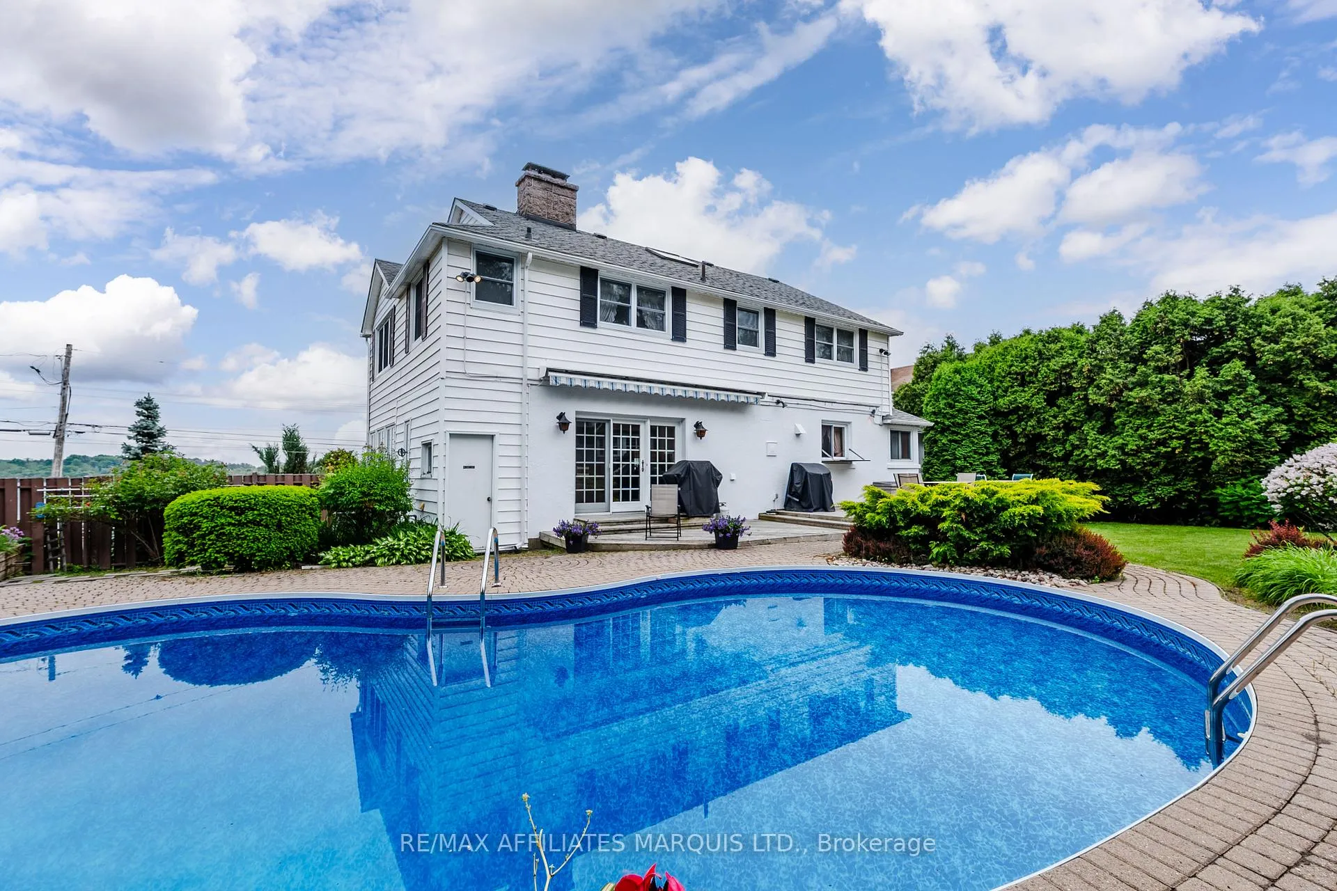 Photo 45 of 1702 Montreal Road, Cornwall — HOMEH