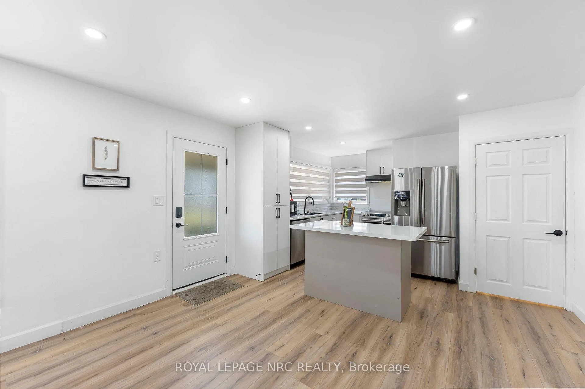 Photo 13 of 959 Mohawk Road E, Hamilton, Huntington — HOMEH