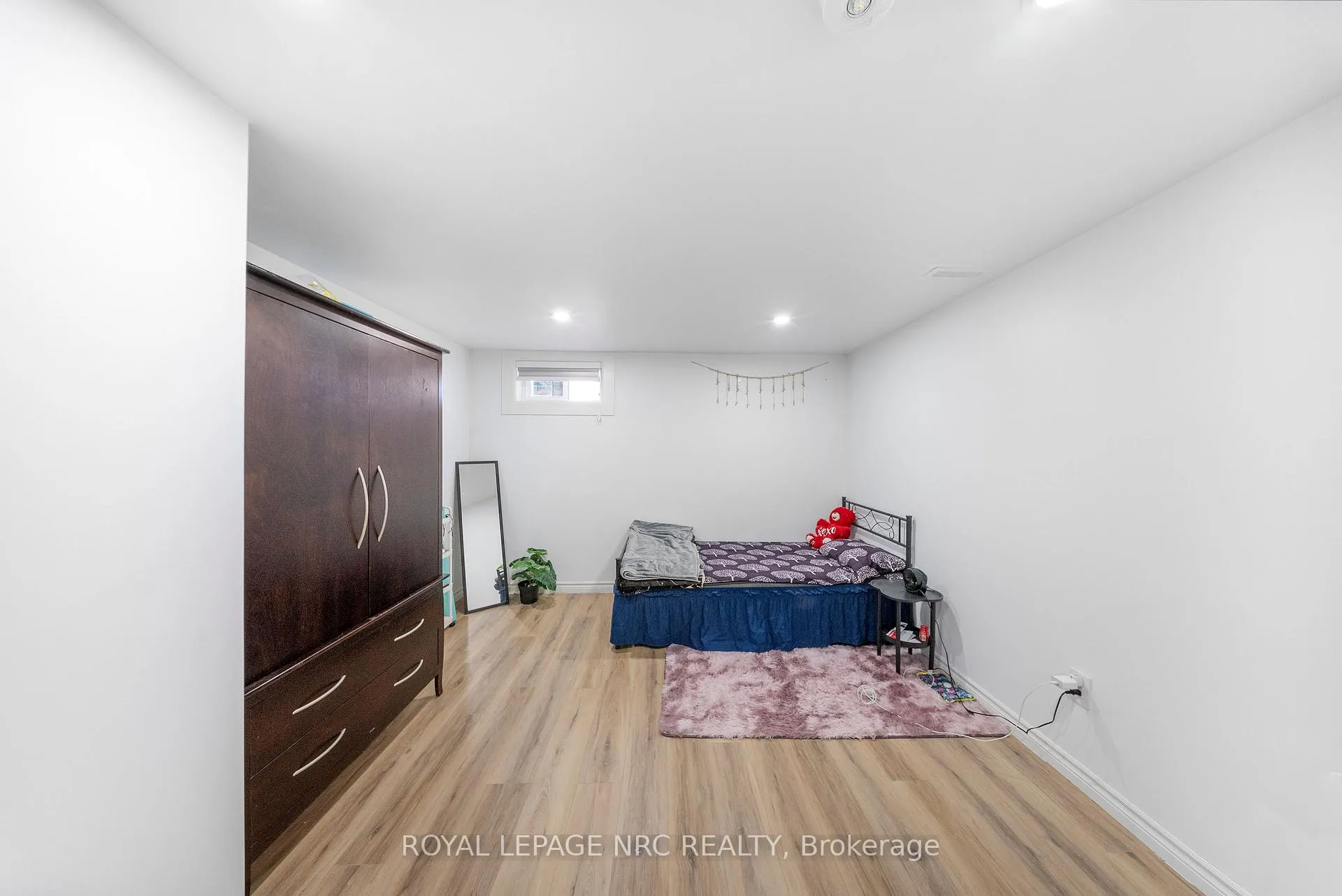 Photo 38 of 959 Mohawk Road E, Hamilton, Huntington — HOMEH