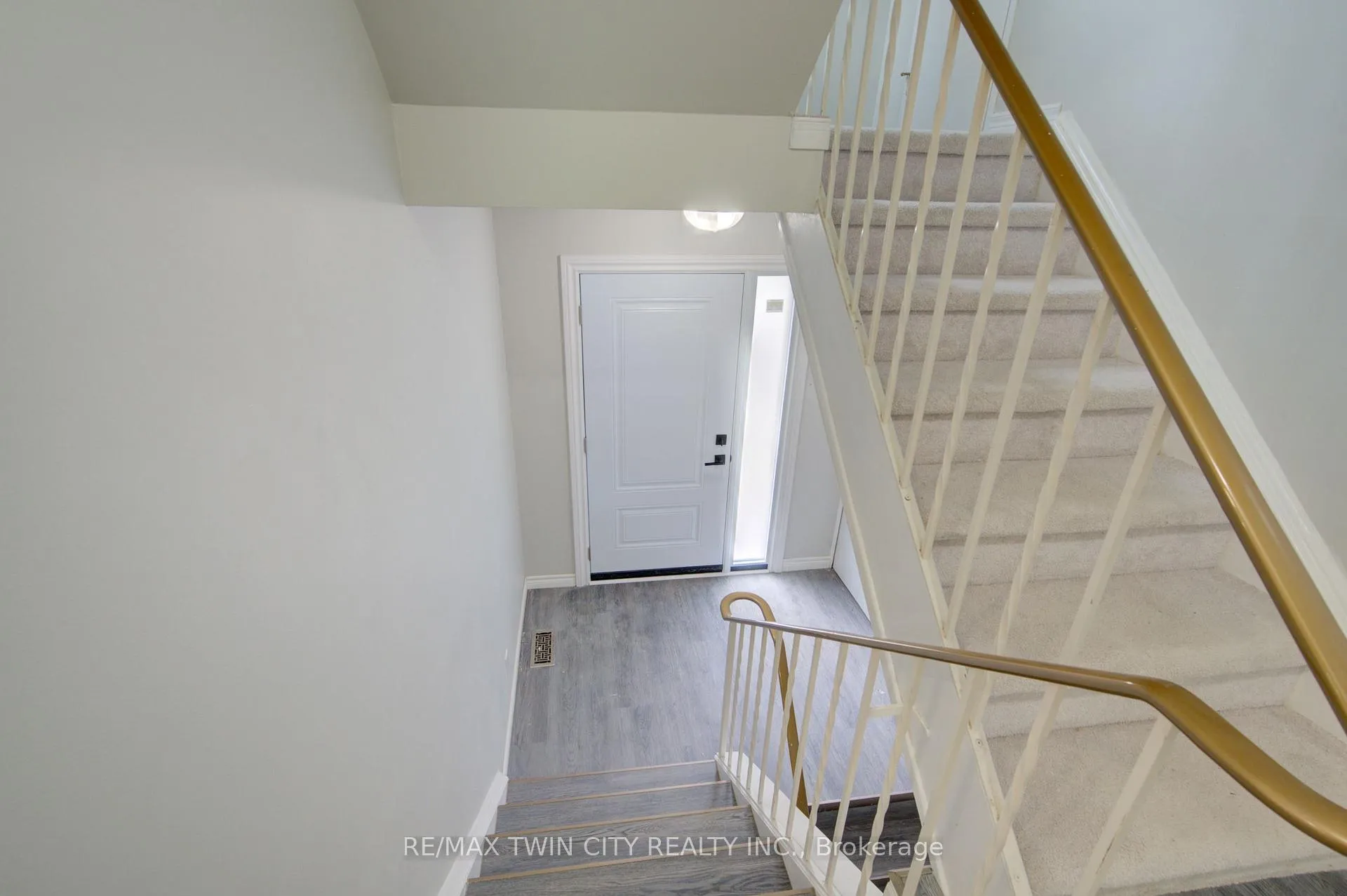 Photo 6 of Unit 4, 417 Keats Way, Waterloo, Beechwood West — HOMEH